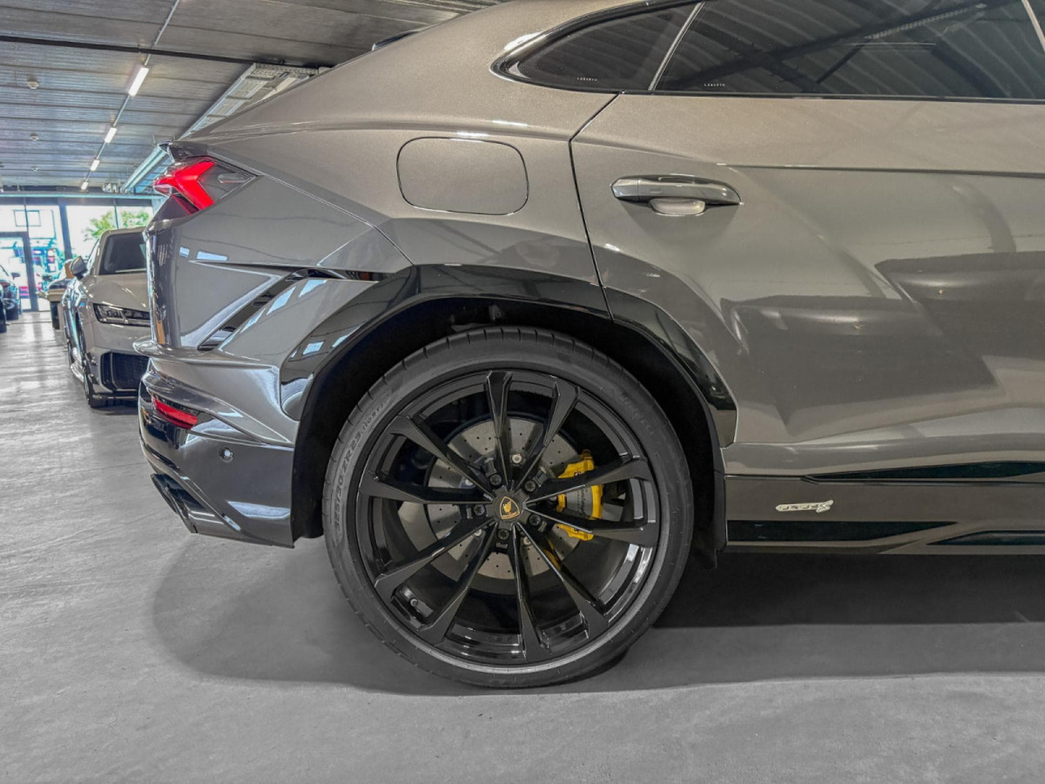 Lamborghini Urus URUS S | Bang & Olufsen 3D | Carbone | 23" (2023) - Photo 25