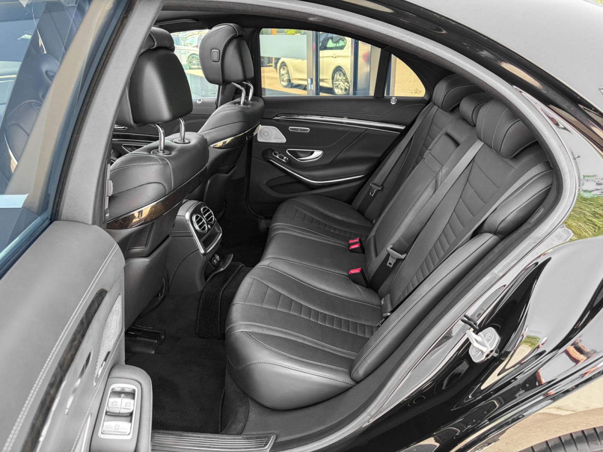 Mercedes S 400 Limousine S 400 Hybrid/HUD/Burmester/TV-Tuner/360°/19 (2014) - Photo 12