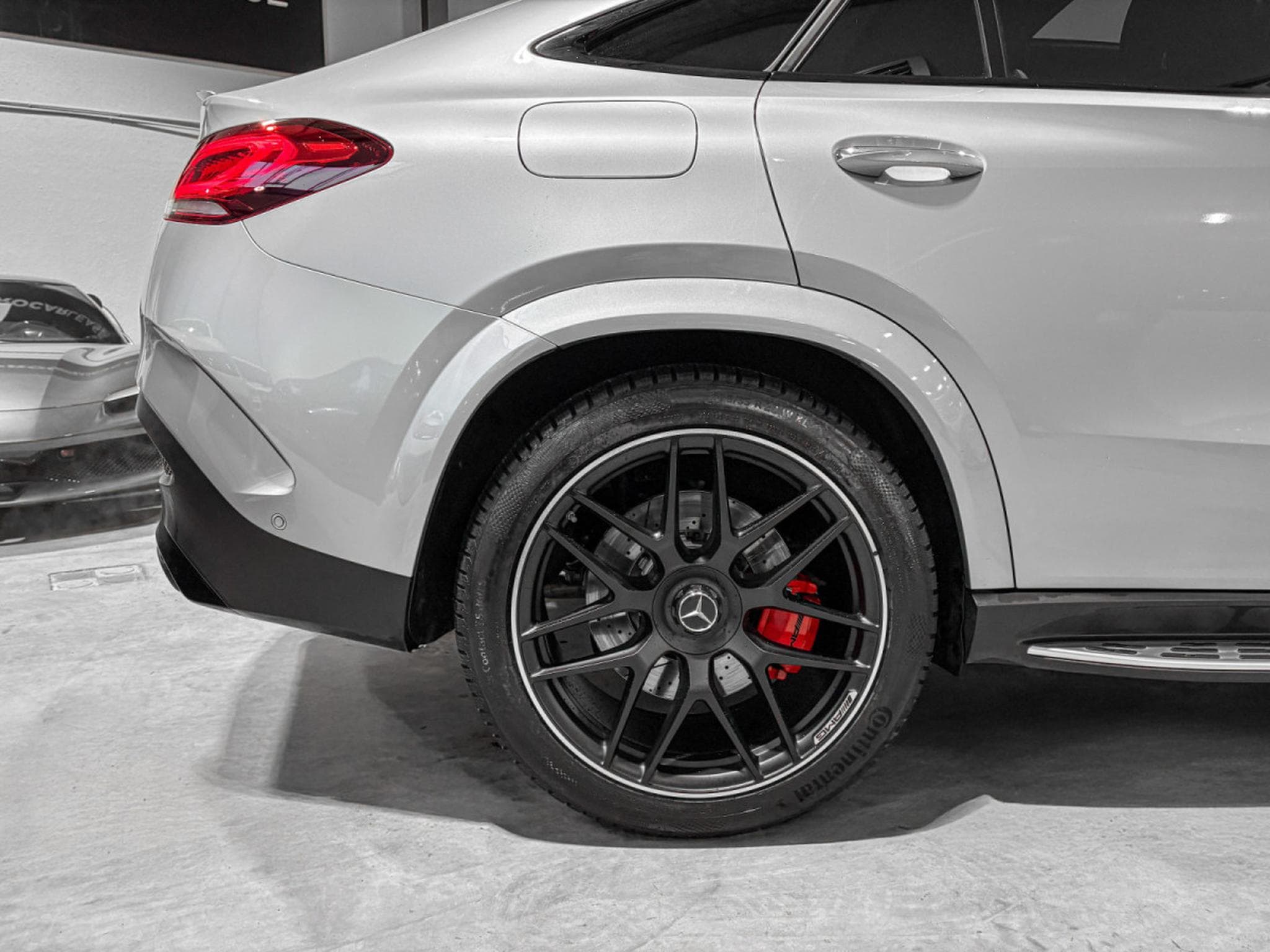 Mercedes GLE 53 AMG COUPE 4MATIC+ /CARBON/HUD/SUSPENSION (2024) - Photo 25