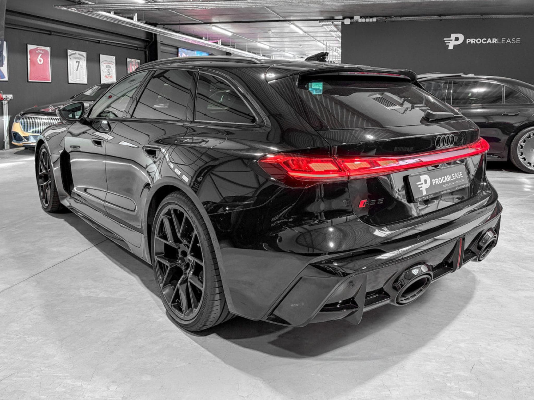 Audi RS5 Audi RS5 Avant Performance Facelift - Carbone_Céramique - RS (2026) - Photo 10