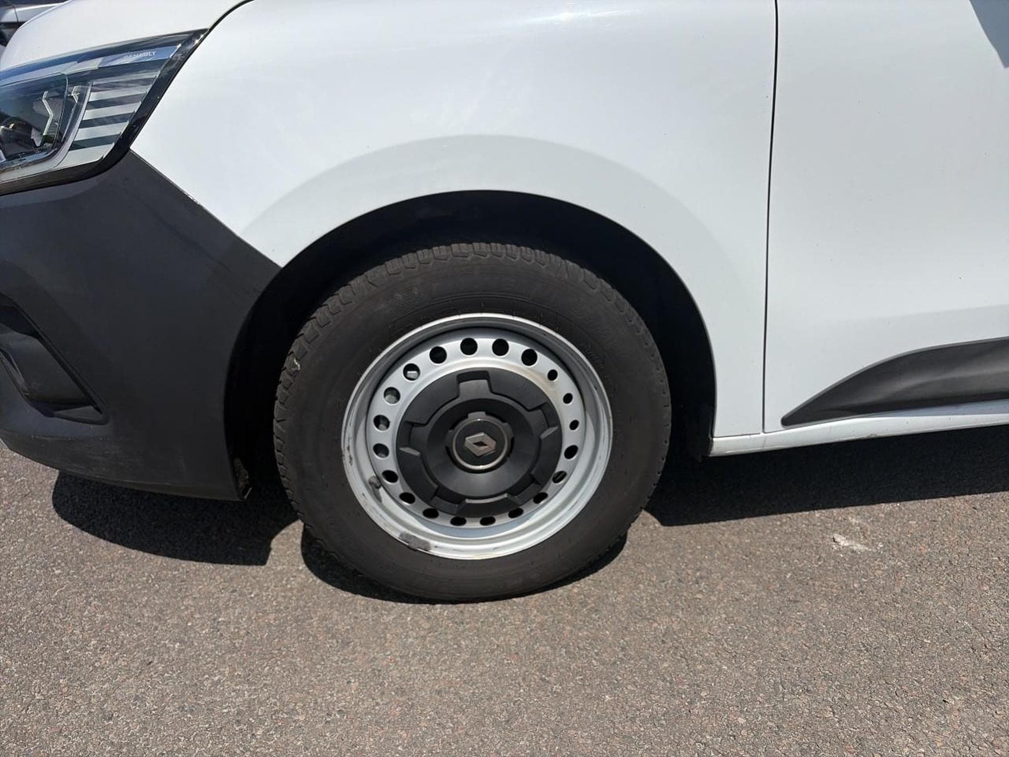 Renault KANGOO VAN L1 1.5 BLUE DCI 115 EXTRA - 22 (2023) - Photo 8