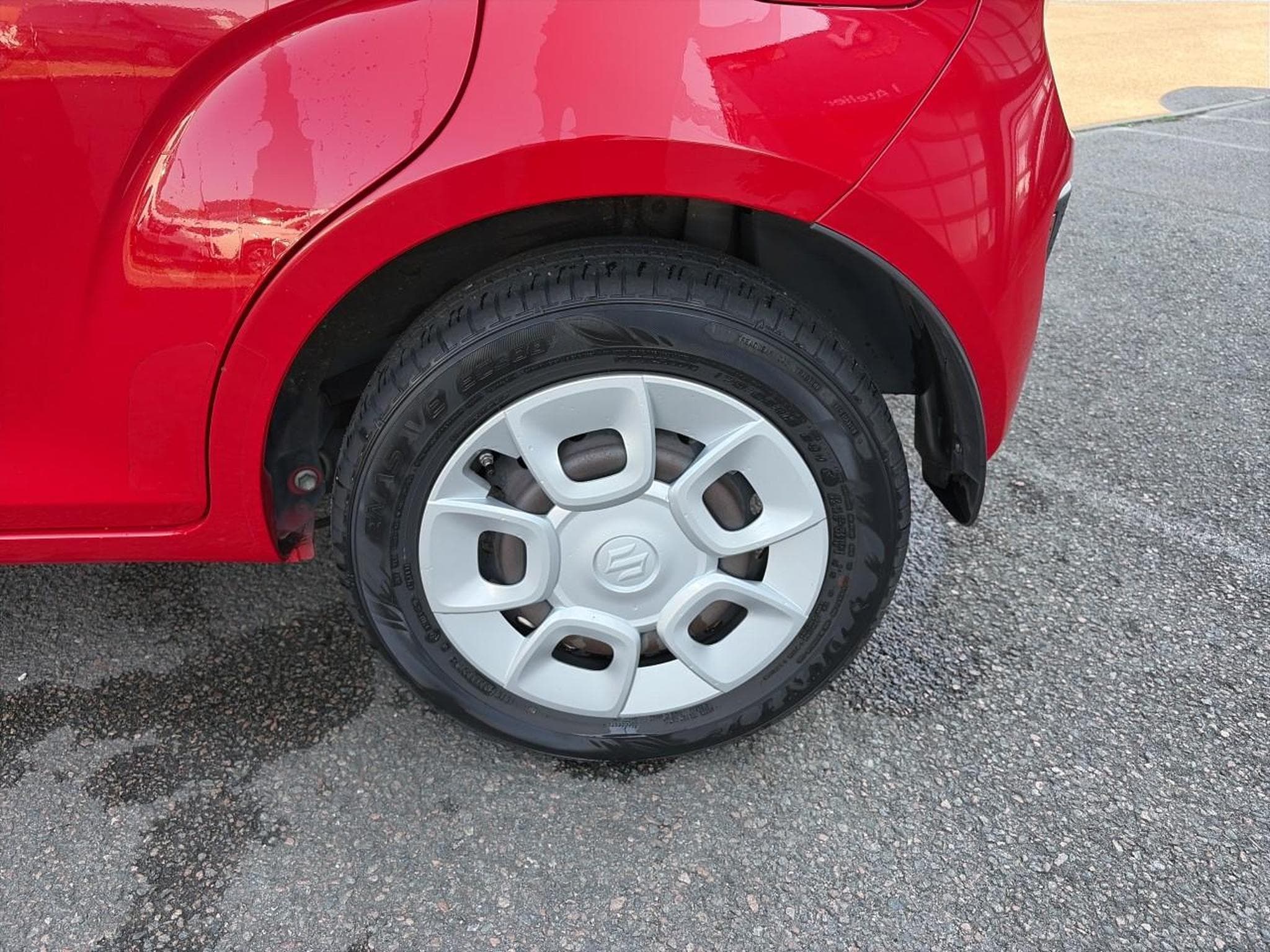 Suzuki IGNIS 1.2 DUALJET 90 AVANTAGE D-T (2019) - Photo 9