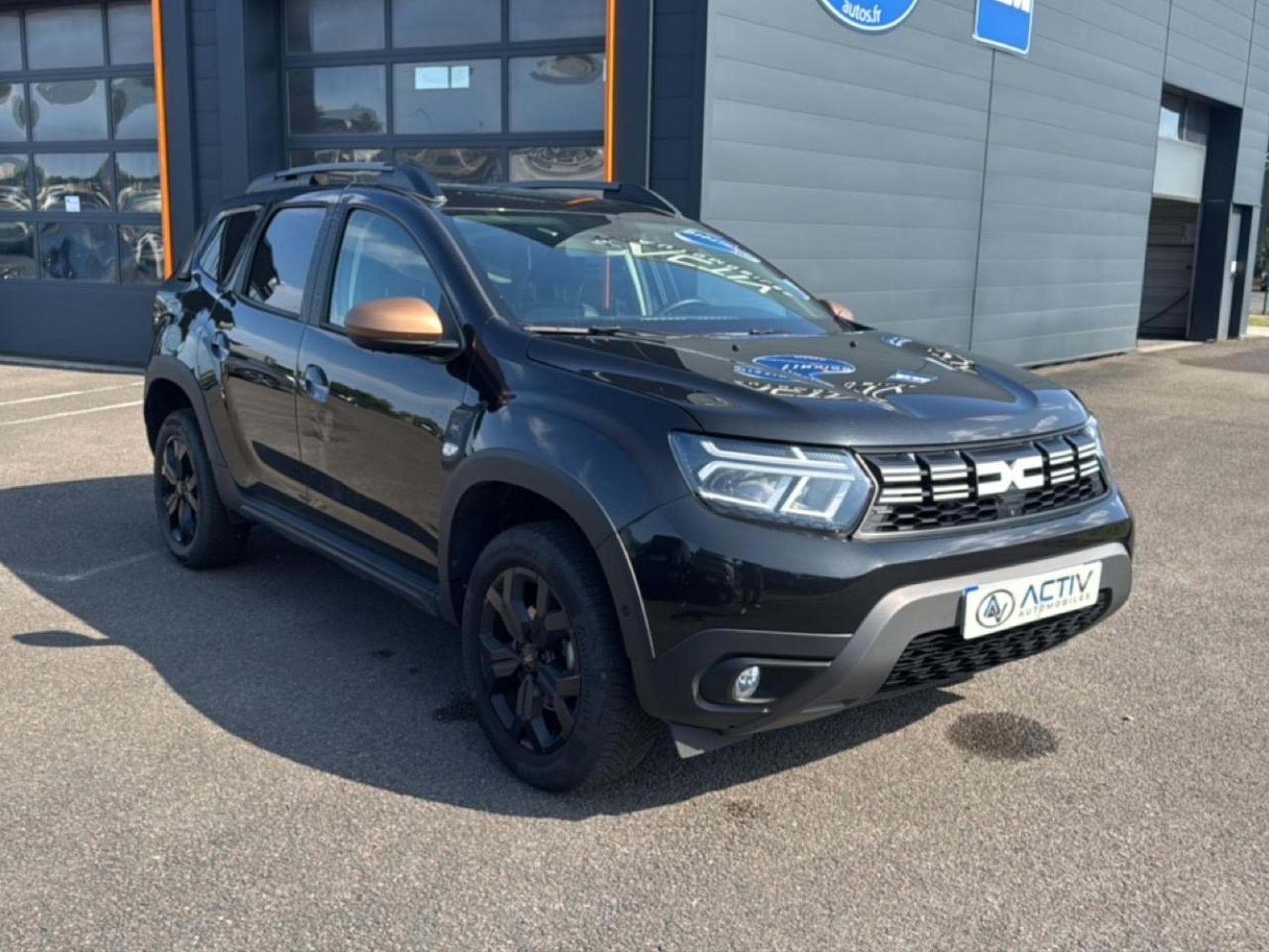 Dacia DUSTER 1.0 ECO-G 100 EXTREME (2024) - Photo 3