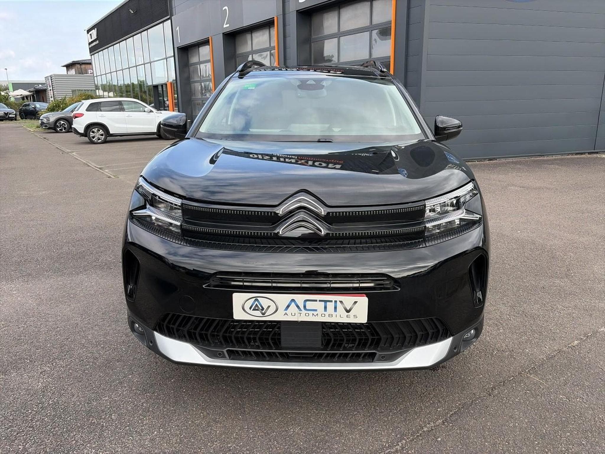 Citroen C5 AIRCROSS 1.2 HYBRIDE 145 MAX BOITE AUTOMATIQUE (2025) - Photo 2