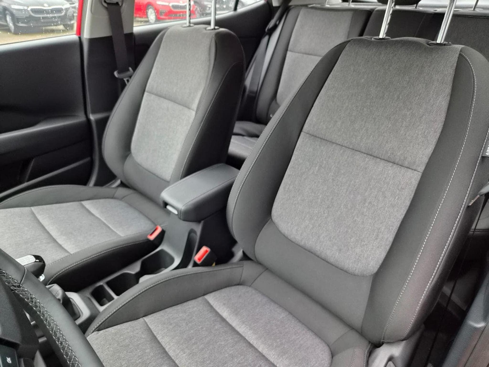 Kia Stonic Standard (2026) - Photo 11