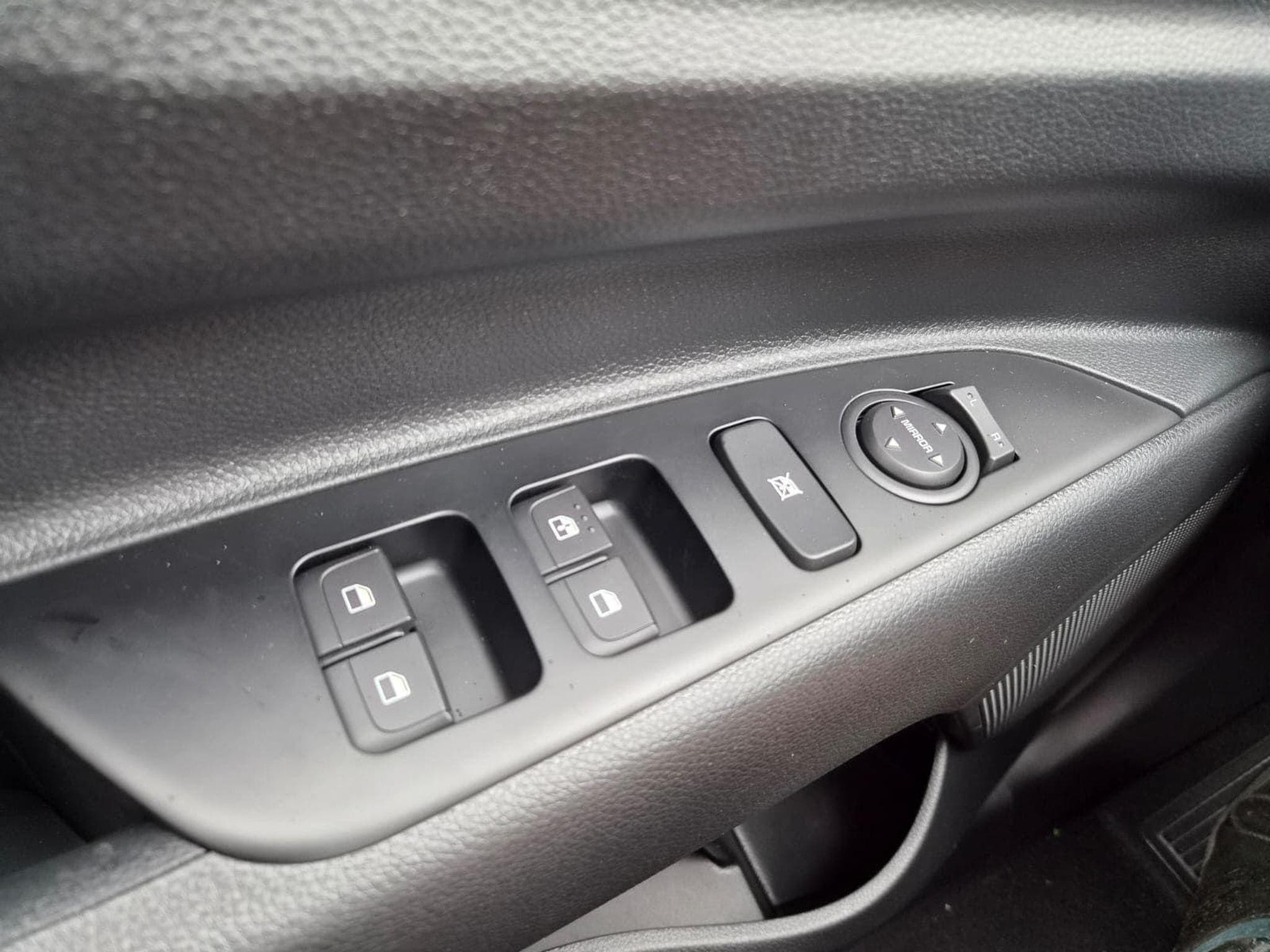 Kia Stonic Standard (2026) - Photo 13