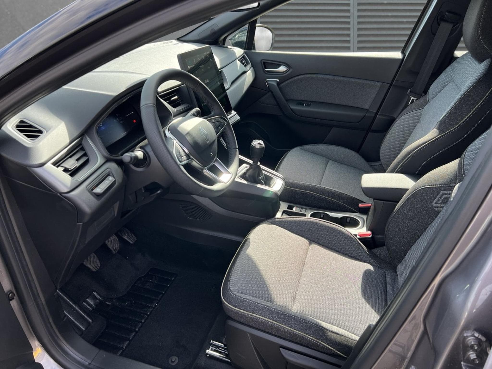 Renault Captur Techno (2026) - Photo 4