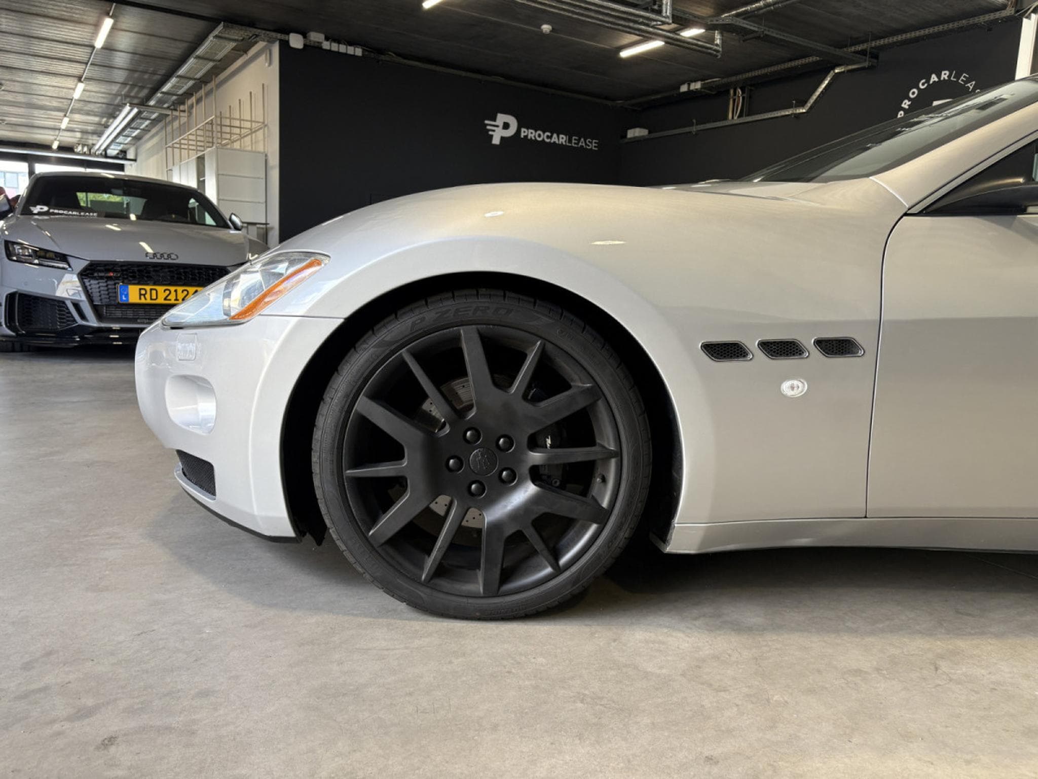 Maserati GranTurismo MASERATI GRANTURISMO 4.2 V8 405 CV/GPS/CUIR/Xénon/ (2009) - Foto 12