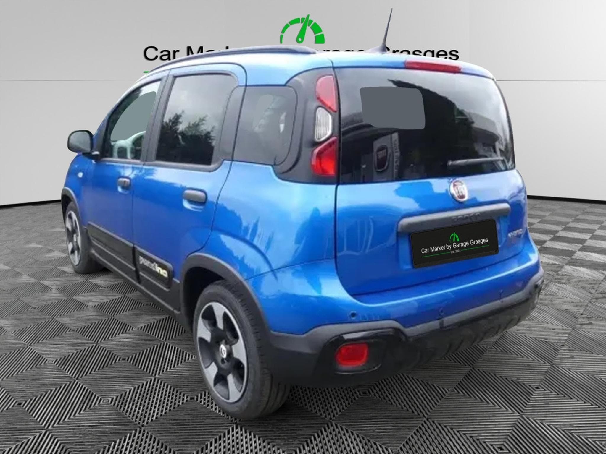 Fiat Panda Pandina Cross Hybride 1.0 (2026) - Photo 3
