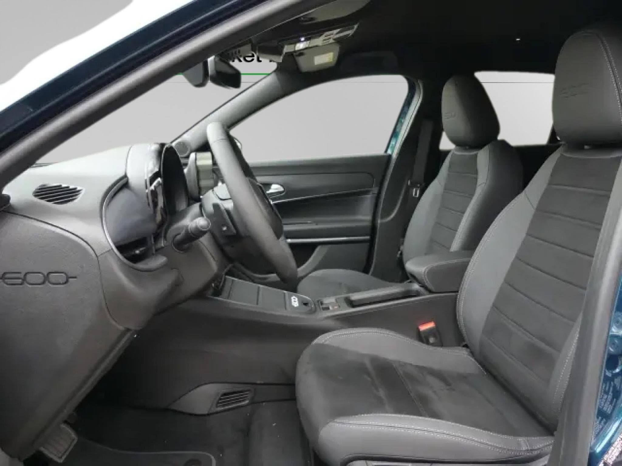 Fiat 600 HYBRID SPORT 1.2 (2026) - Photo 10