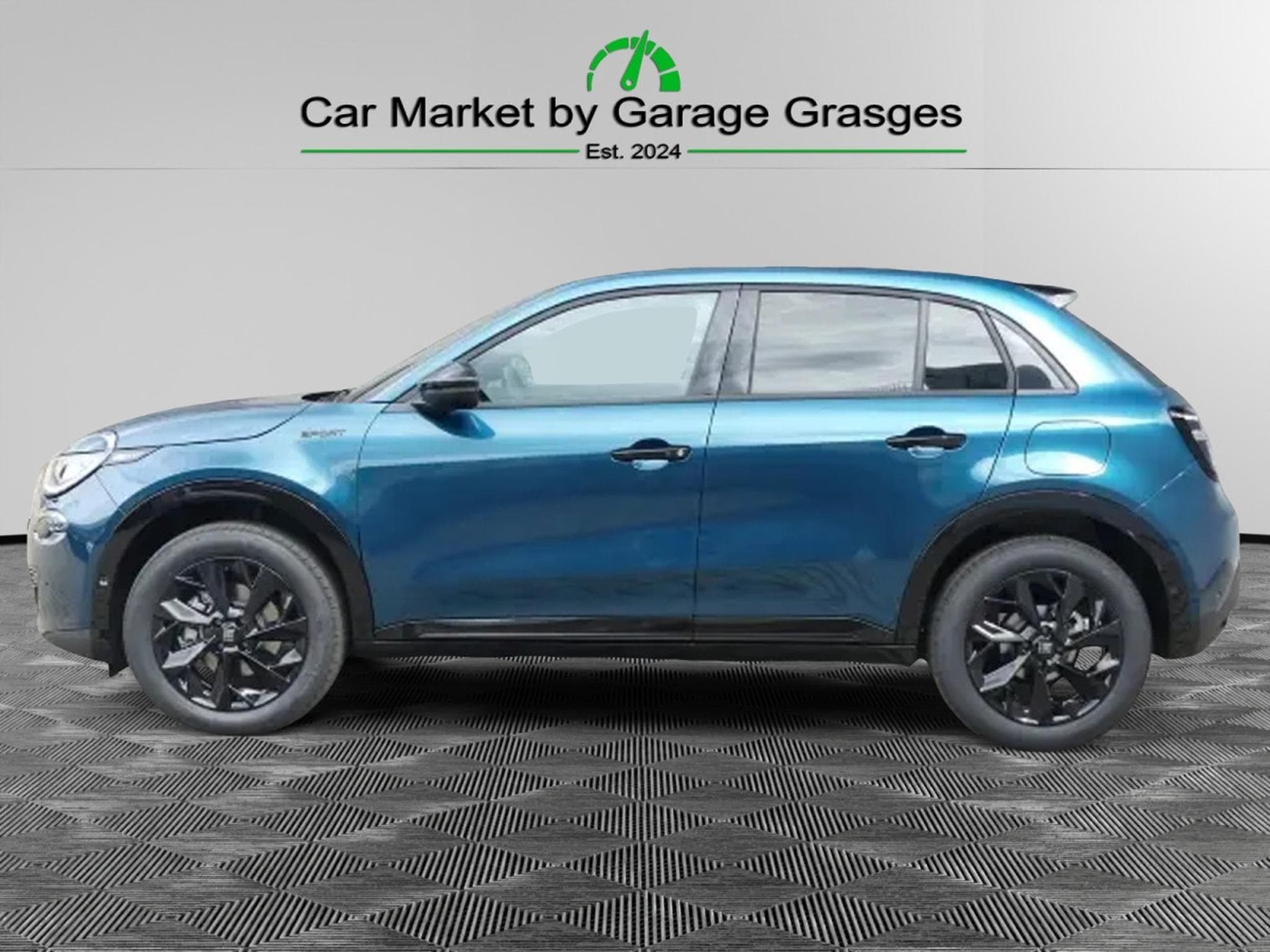 Fiat 600 HYBRID SPORT 1.2 (2026) - Photo 2