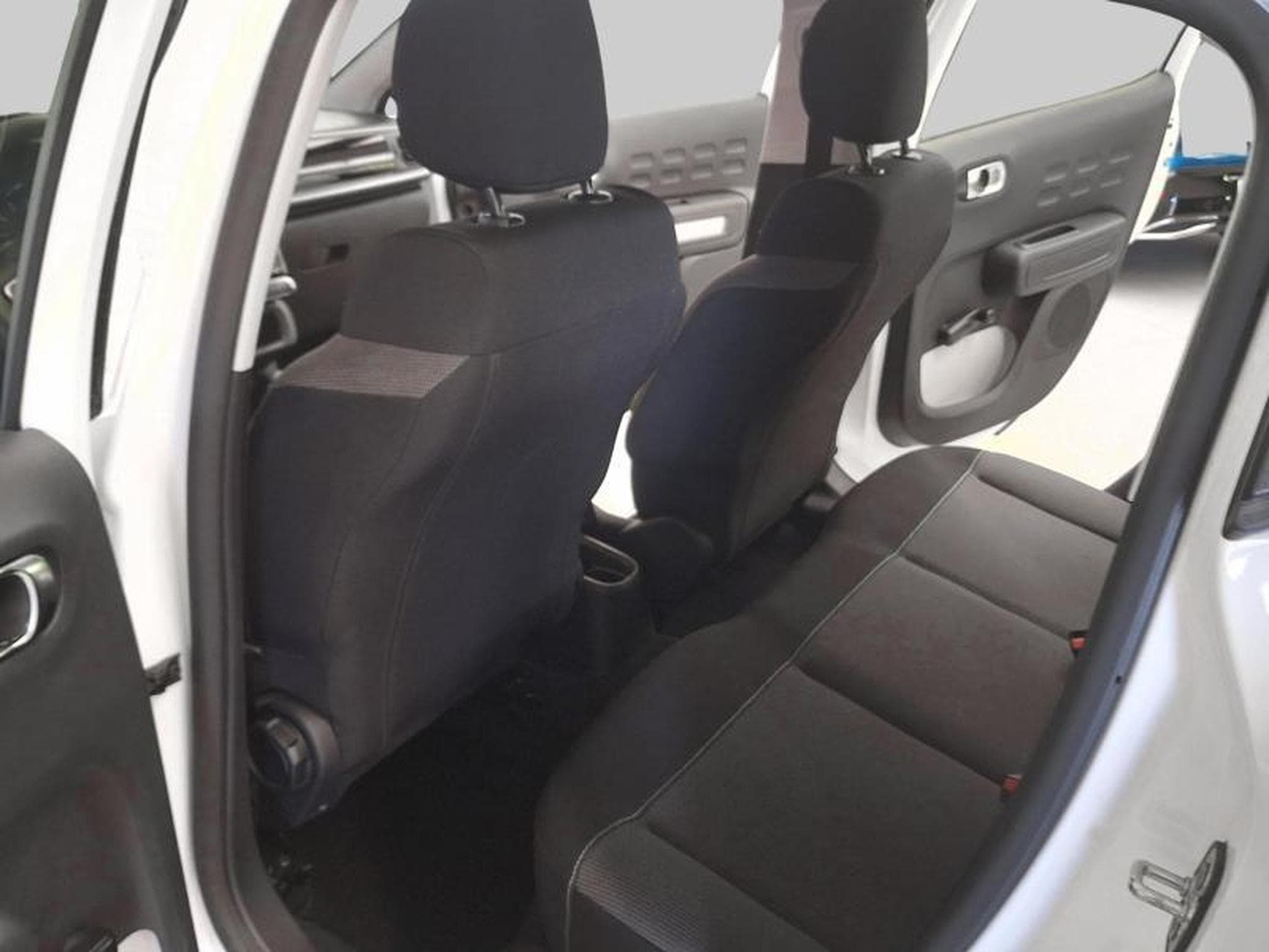Citroen C3 You! 83 BVM (2023) - Photo 12