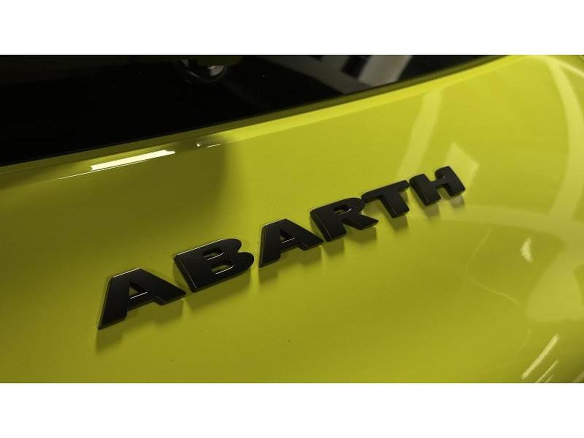 Abarth 500 SCORPIONISSIMA (2023) - Photo 10