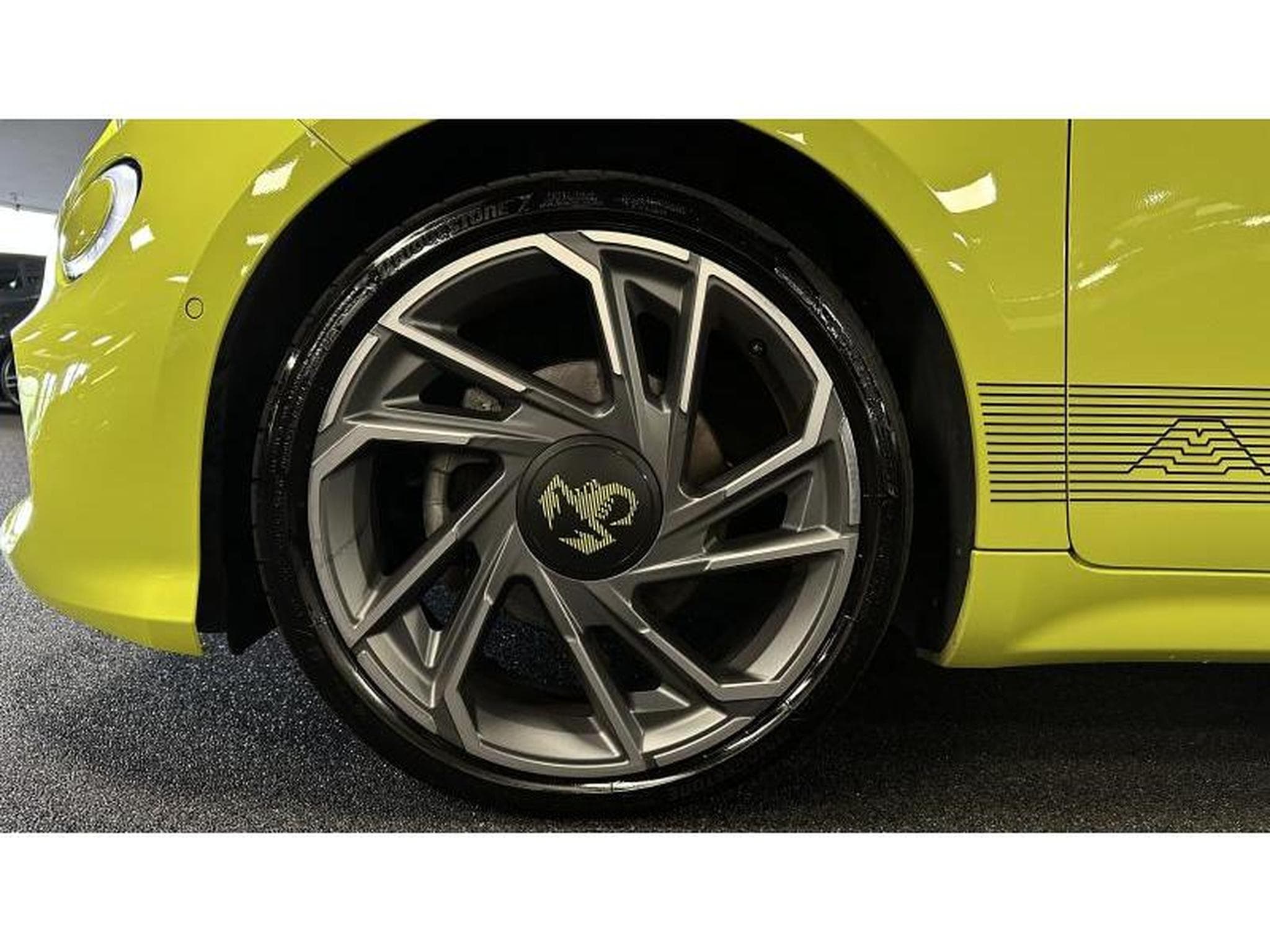 Abarth 500 SCORPIONISSIMA (2023) - Photo 11