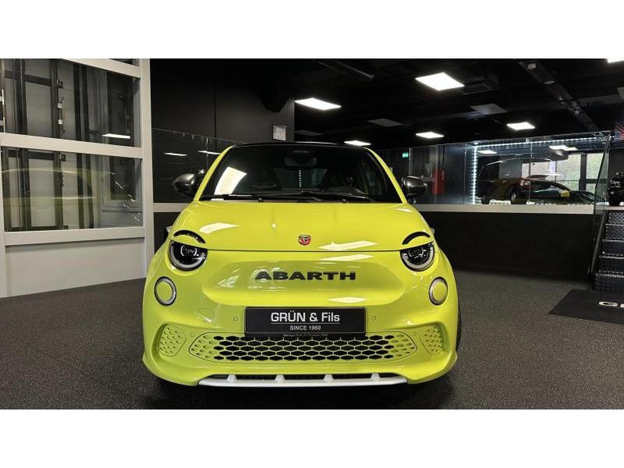 Abarth 500 SCORPIONISSIMA (2023) - Photo 3