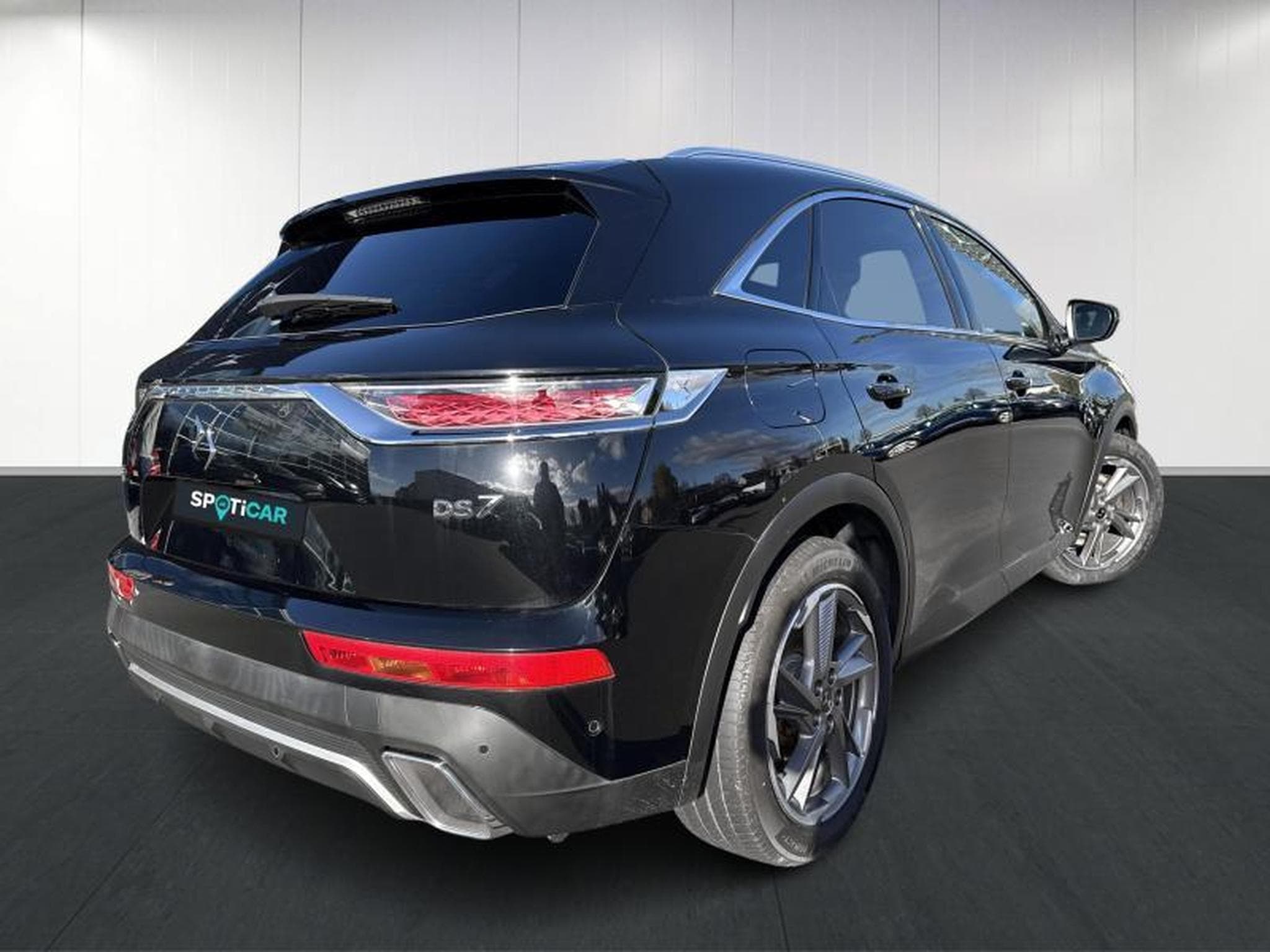 DS Automobiles DS7 E-Tense Rivoli 300 (2023) - Foto 4