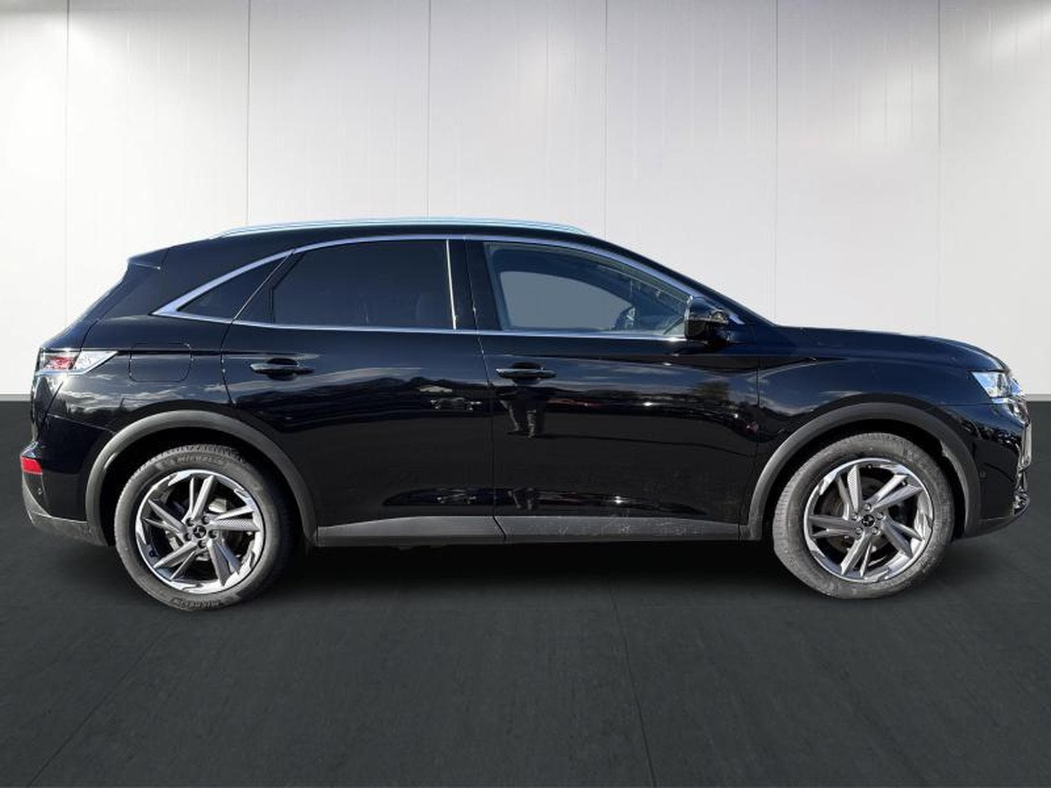 DS Automobiles DS7 E-Tense Rivoli 300 (2023) - Foto 8