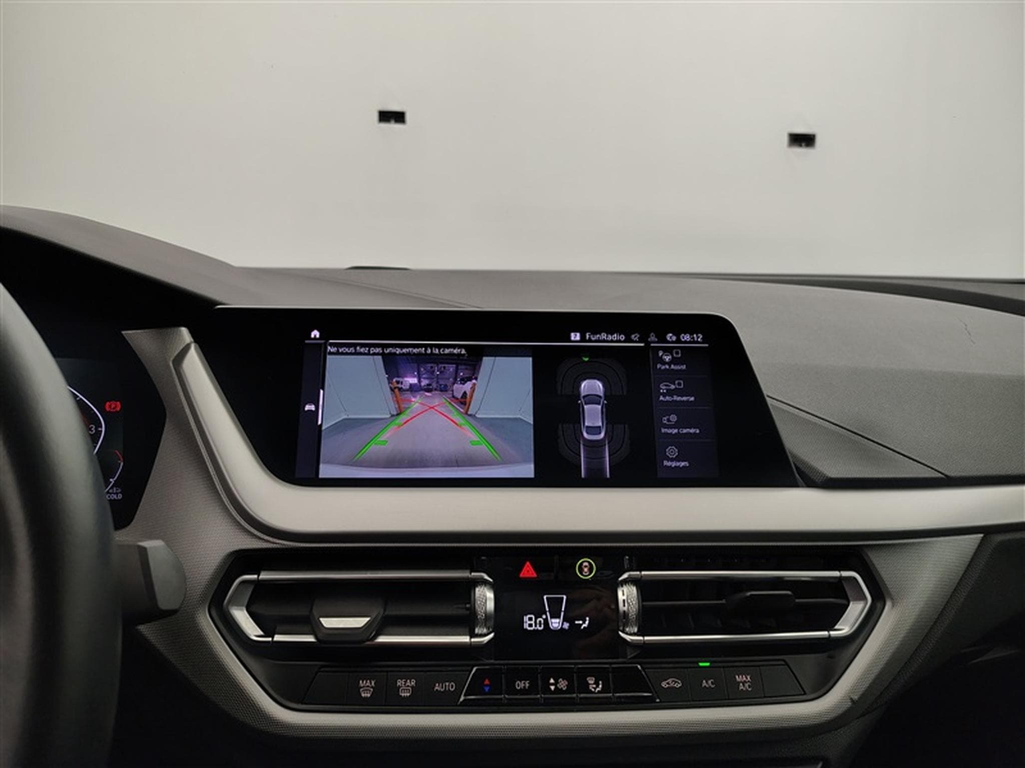 BMW 218 i Gran Coupé Cuir / Navi Cockpit / Led (2021) - Photo 18