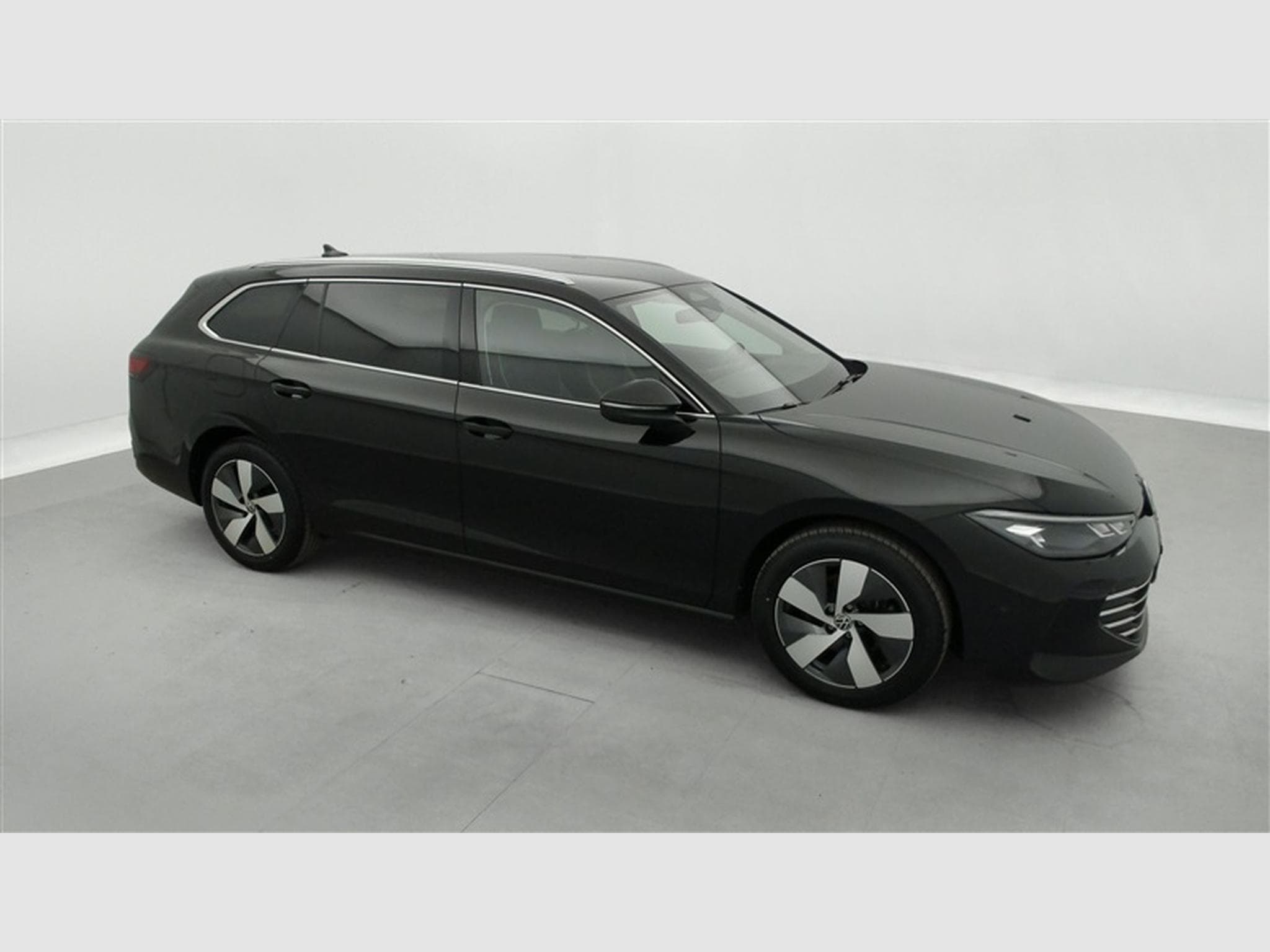 VW Passat 2.0 TDi 150cv DSG Elegance NAVI / FULL LED / CAMERA (2025) - Photo 23