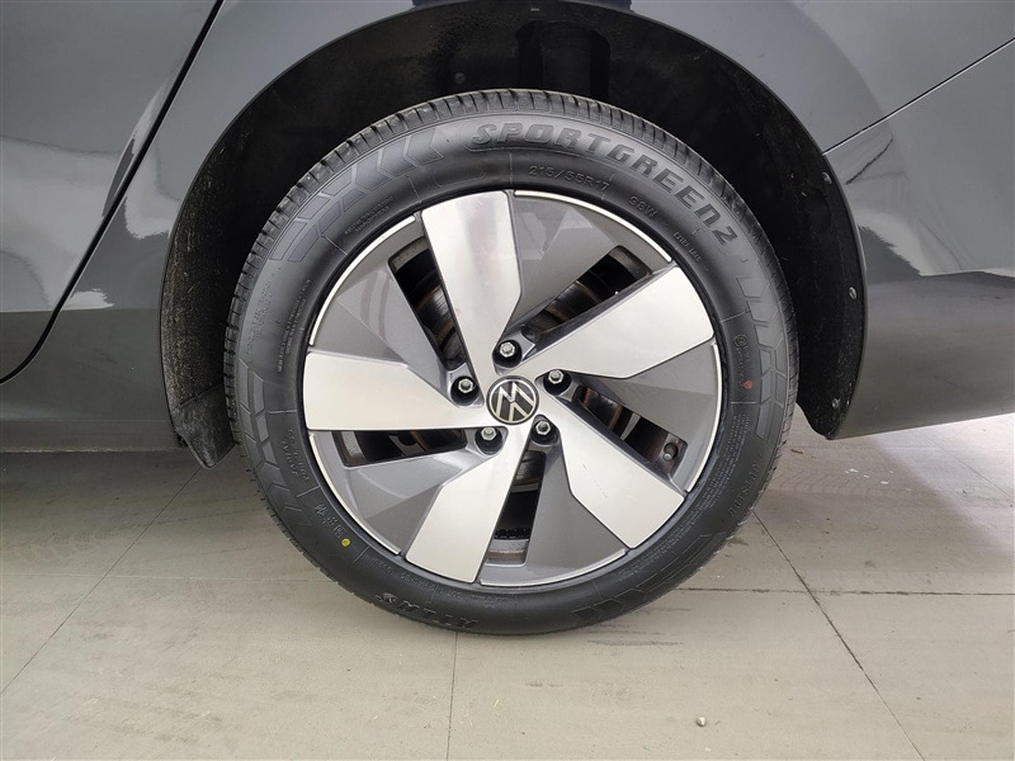 VW Passat 2.0 TDi 150cv DSG Elegance NAVI / FULL LED / CAMERA (2025) - Photo 6
