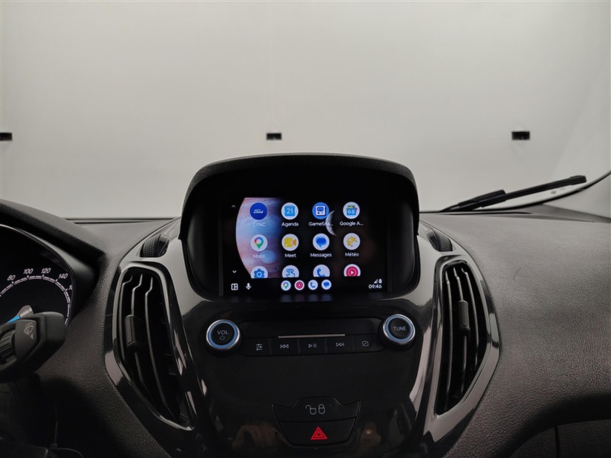 Ford Tourneo 1.0 EcoBoost Trend Auto S/S (EU6.2) (2019) - Photo 20