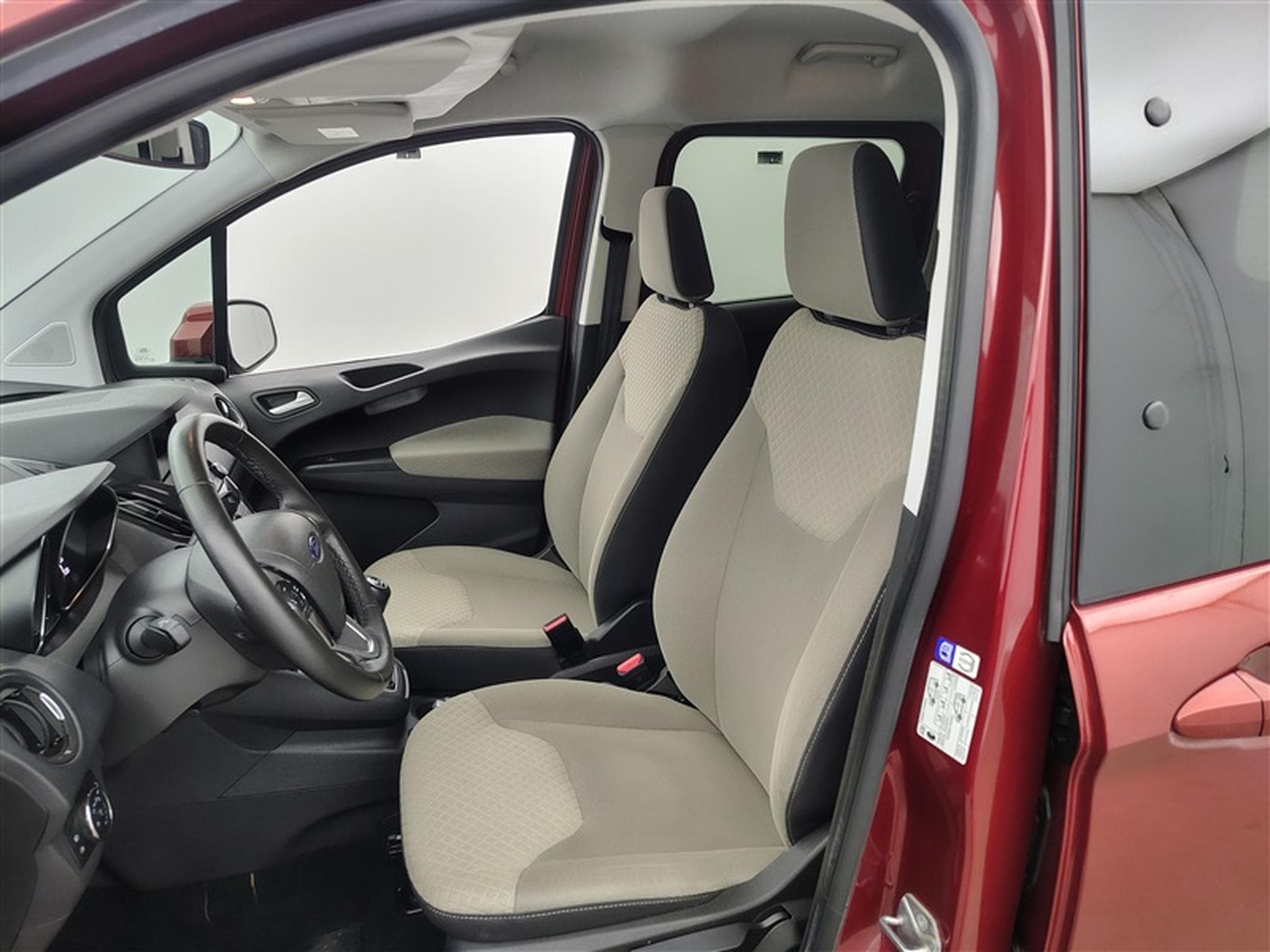 Ford Tourneo 1.0 EcoBoost Trend Auto S/S (EU6.2) (2019) - Photo 7