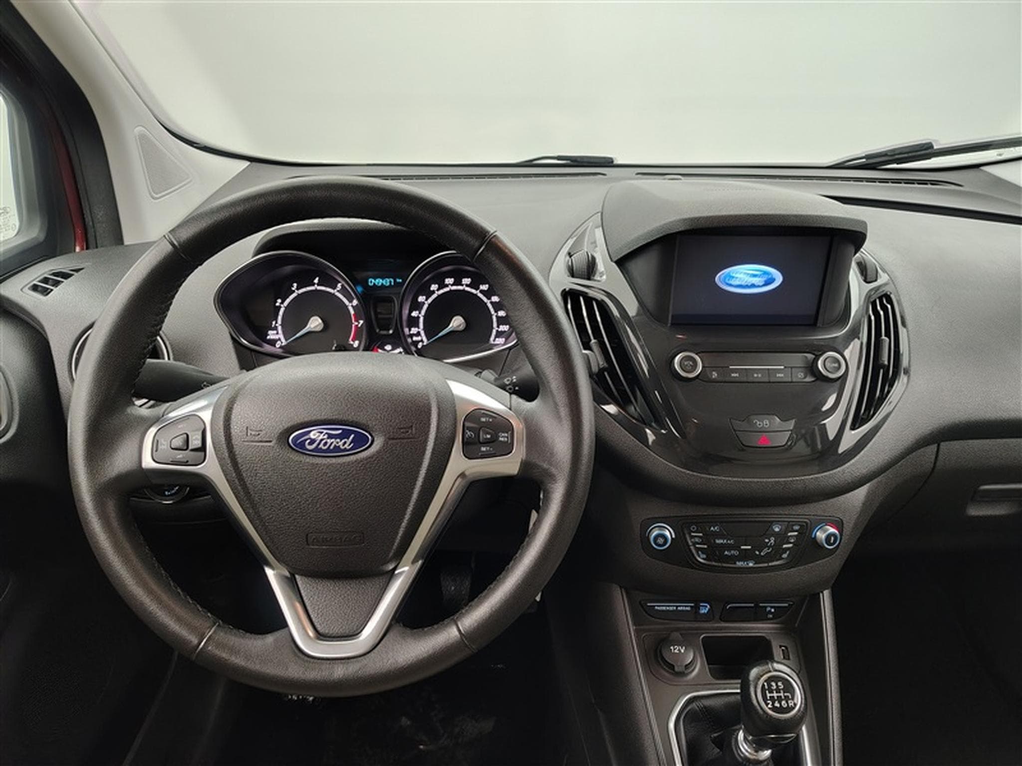 Ford Tourneo 1.0 EcoBoost Trend Auto S/S (EU6.2) (2019) - Photo 9