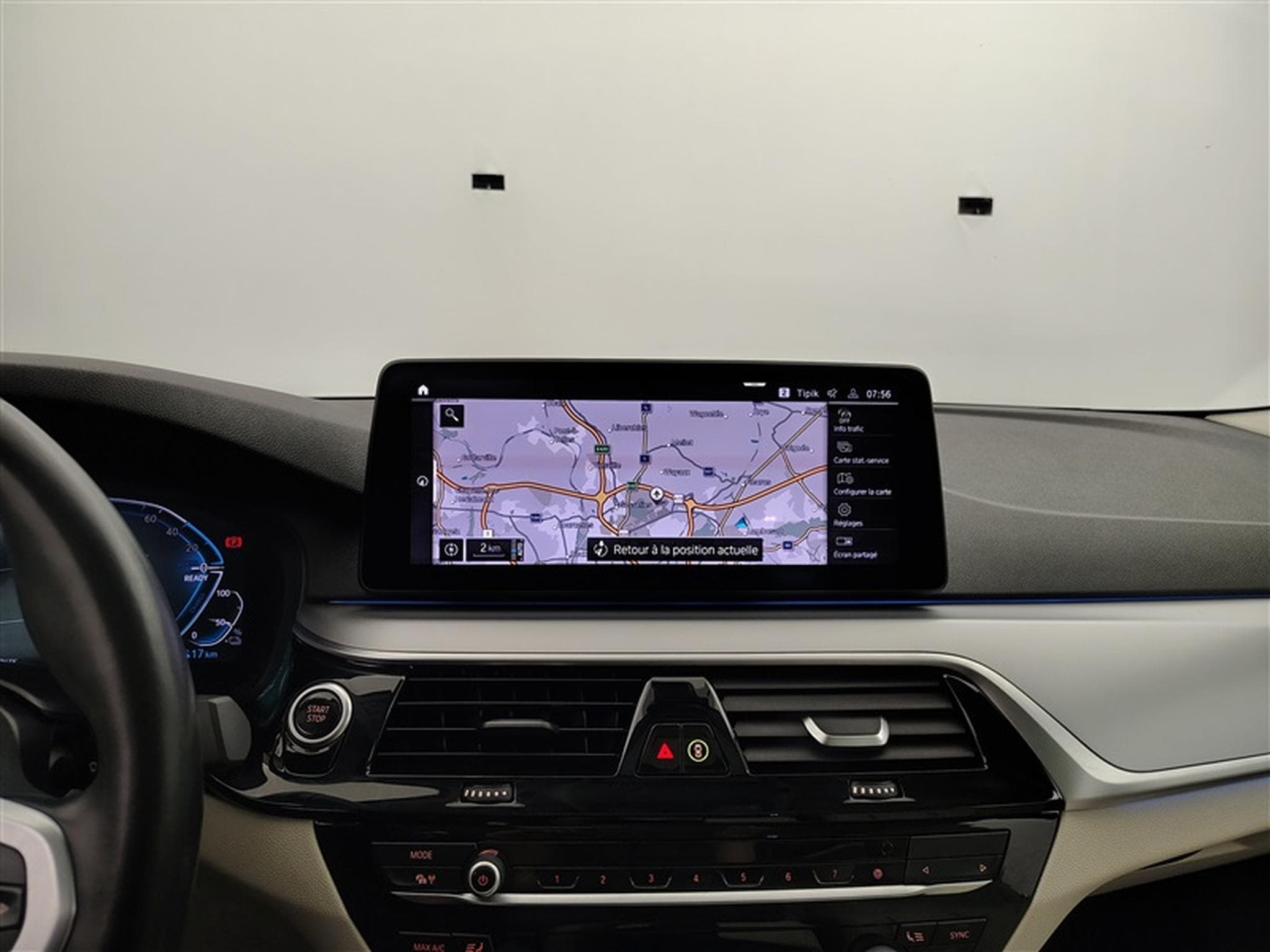 BMW 530 530e PHEV LUXURY NAVI / CUIR SPORT / FULL LED (2022) - Photo 11