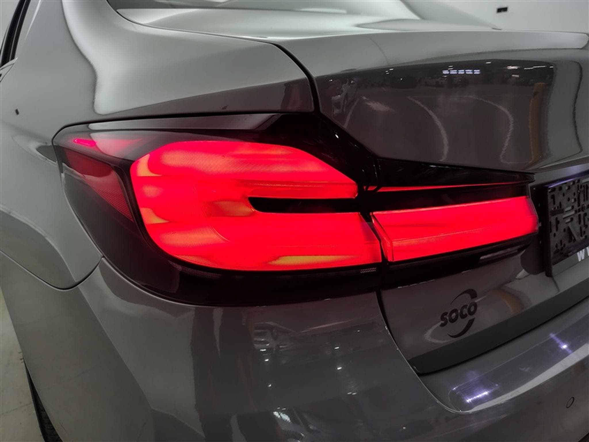 BMW 530 530e PHEV LUXURY NAVI / CUIR SPORT / FULL LED (2022) - Photo 16