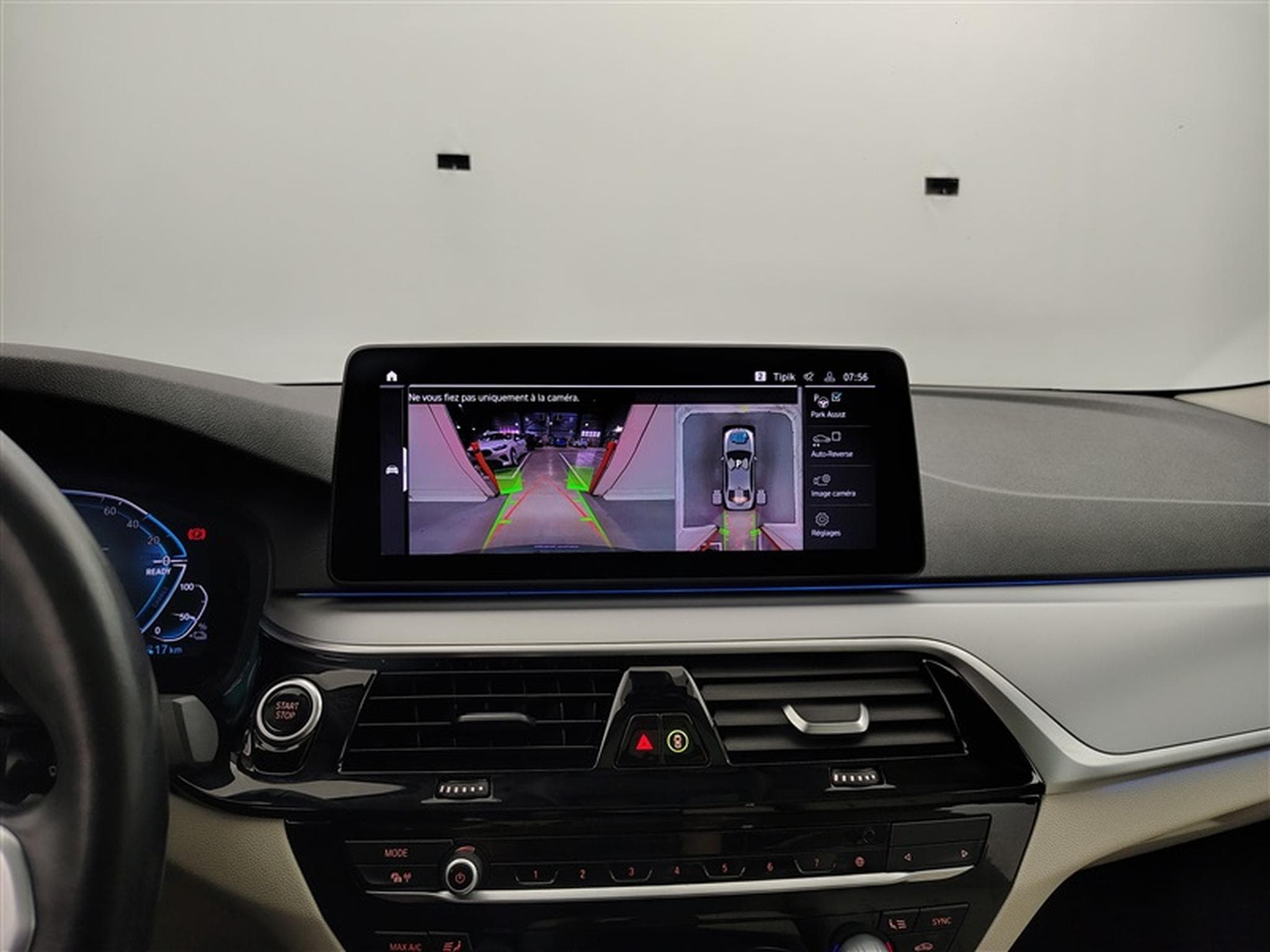 BMW 530 530e PHEV LUXURY NAVI / CUIR SPORT / FULL LED (2022) - Photo 18