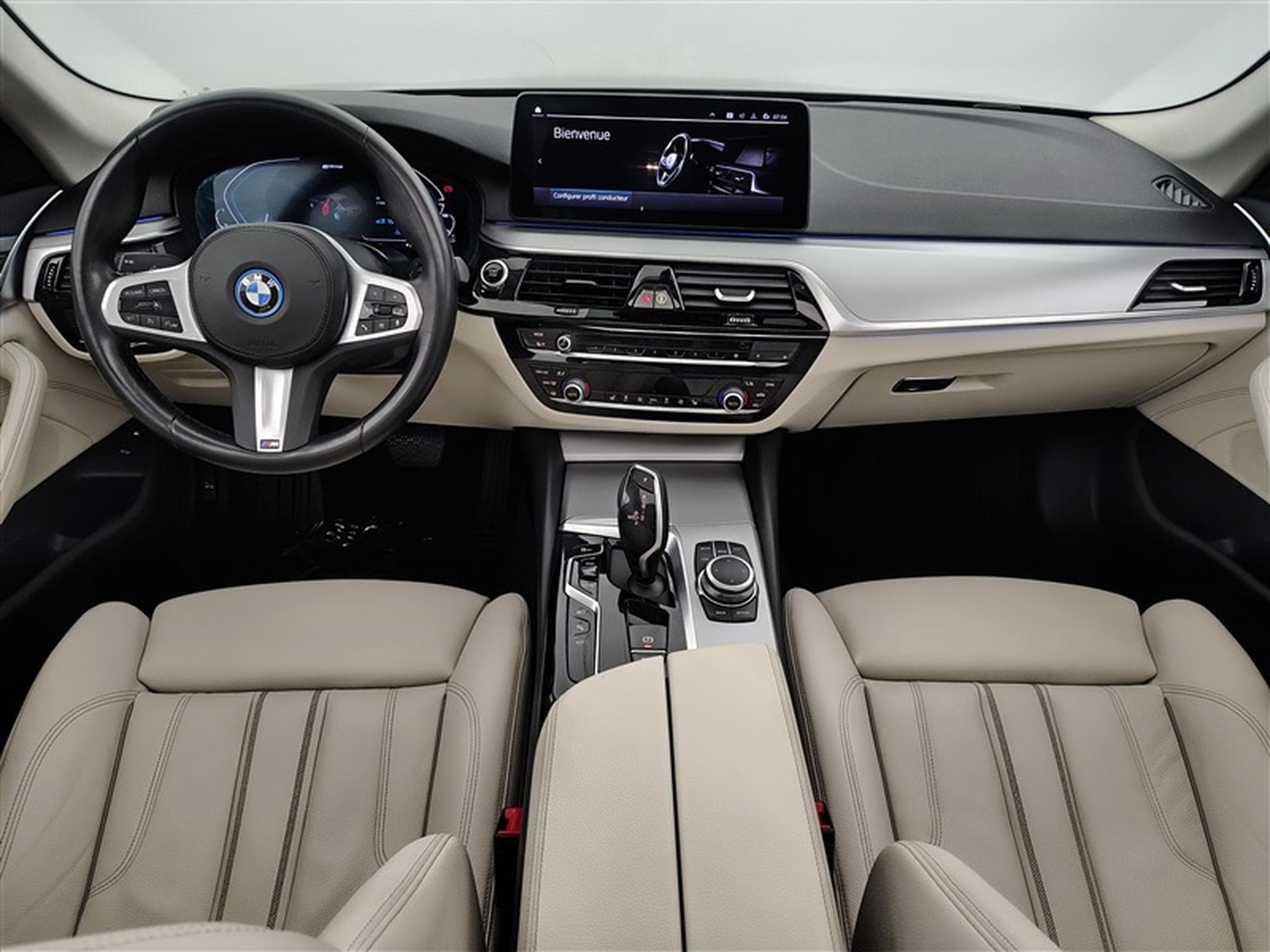 BMW 530 530e PHEV LUXURY NAVI / CUIR SPORT / FULL LED (2022) - Photo 8