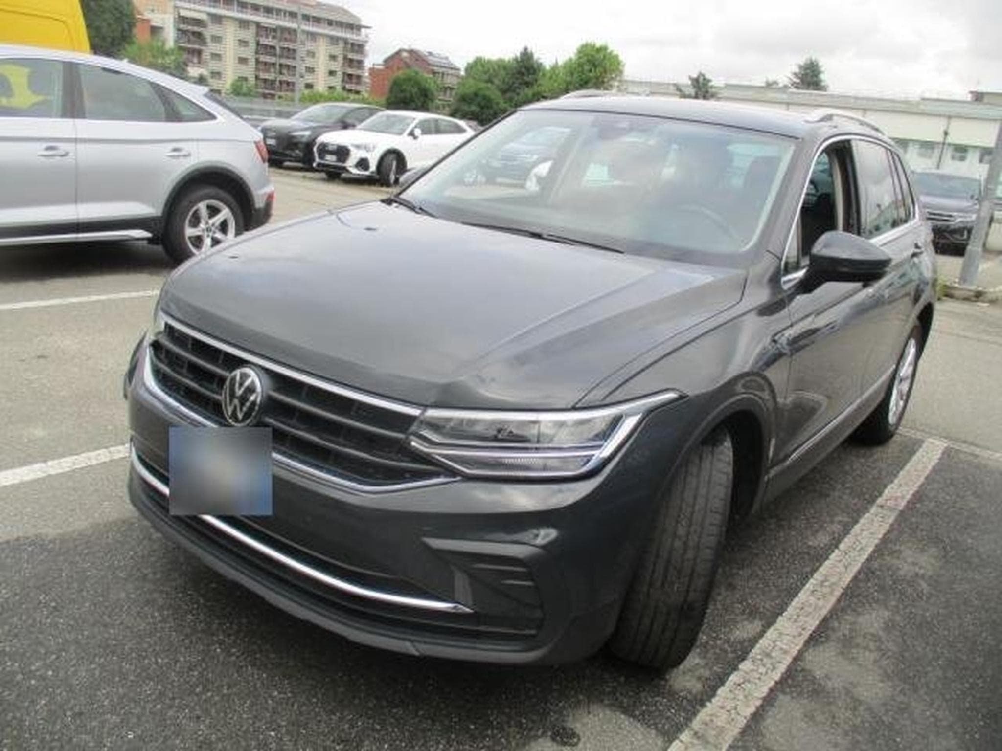 VW Tiguan Life 2.0 TDI 150CH DSG 7 (2023) - Photo 1