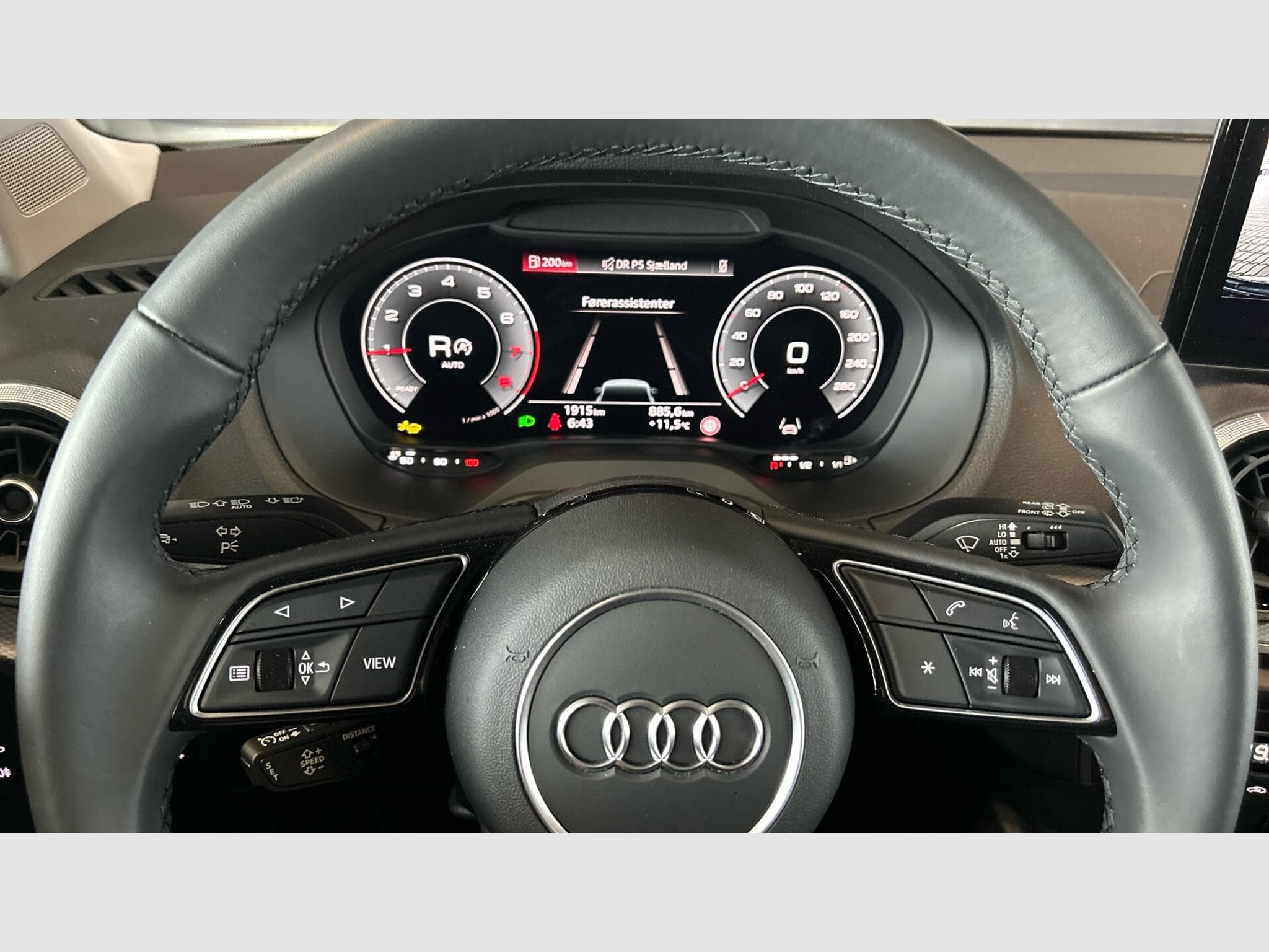 Audi Q2 35 TFSI 150cv S-line S-tronic (2026) - Photo 9