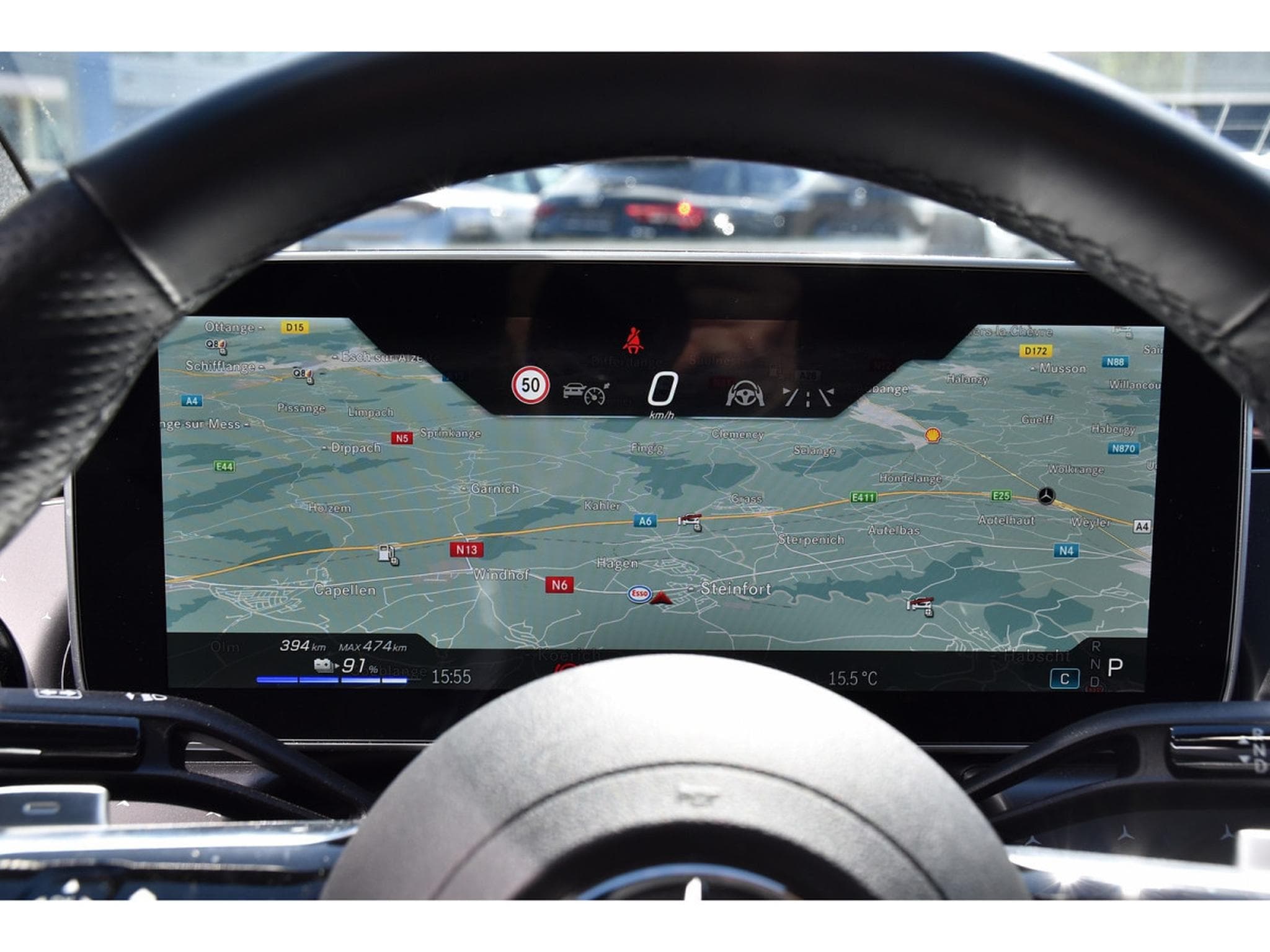 Mercedes EQE 300 AMG Line AIRMATIC DISTR CUIR MEMO PANO BURMESTER CAM360 (2025) - Foto 15