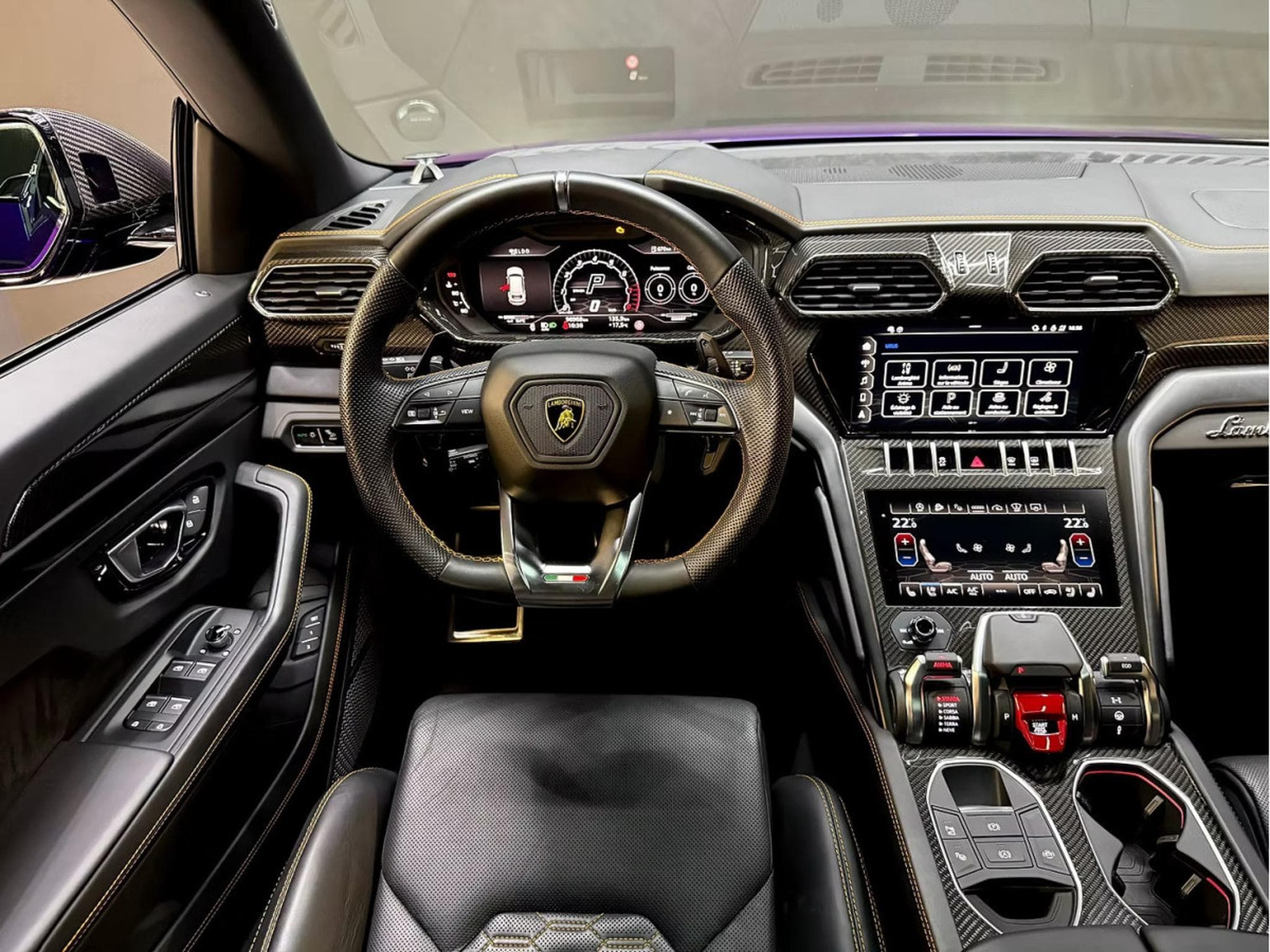 Lamborghini Urus FULL PPF / B&O 3D / FULL CARBON / WARRANTY 2027 / 23" (2022) - Photo 12