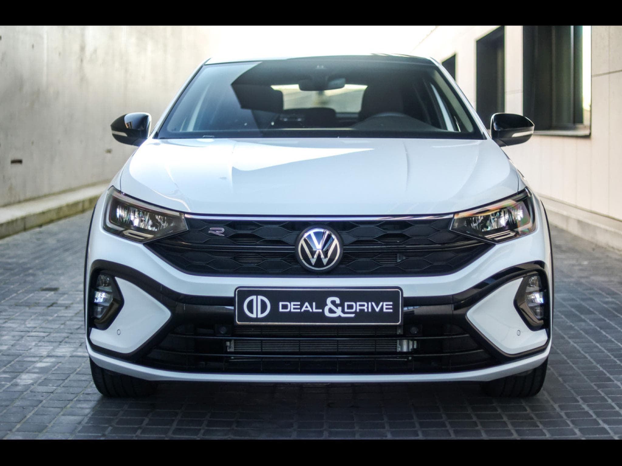 VW Taigo 1.5 TSI 150 DSG R-LINE - PACK IQ.DRIVE - PURE WHITE (2023) - Photo 5