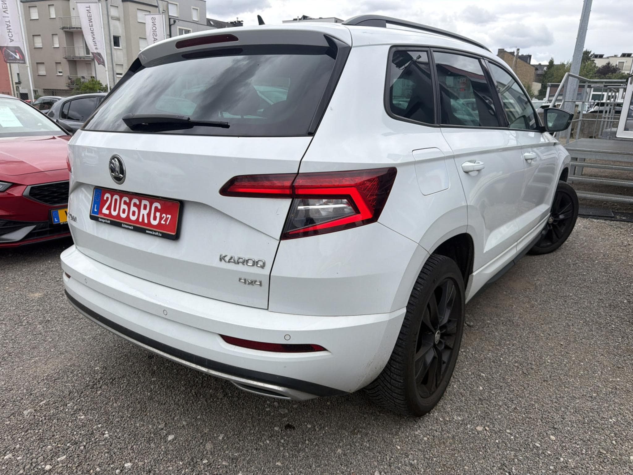 Skoda Karoq 2.0 TSI 4x4 190CV SPORTLINE DSG (2019) - Photo 2