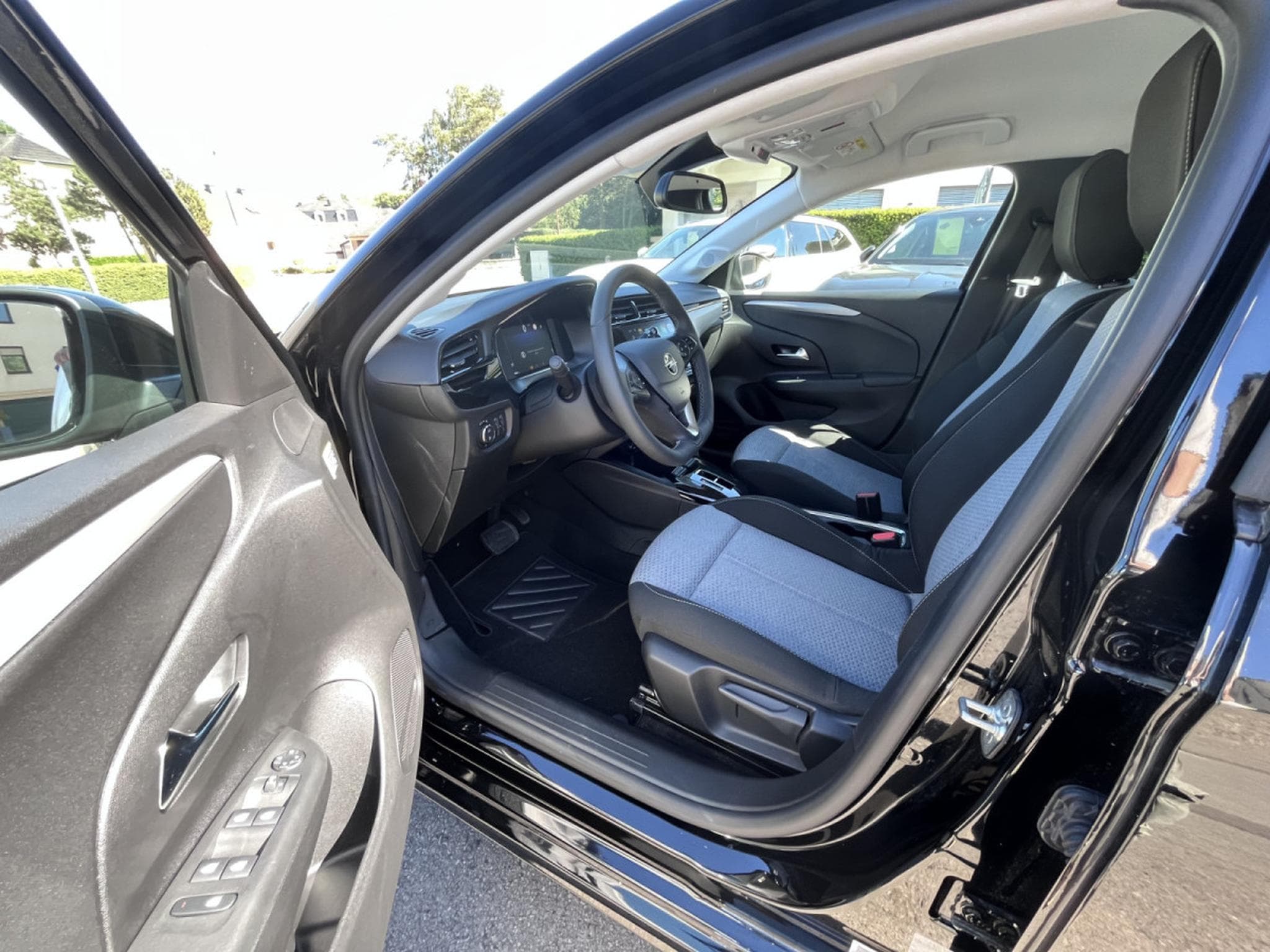 Opel Corsa 1.2 Turbo 100cv Automatique "Edition" Tempomat Camera (2025) - Photo 18