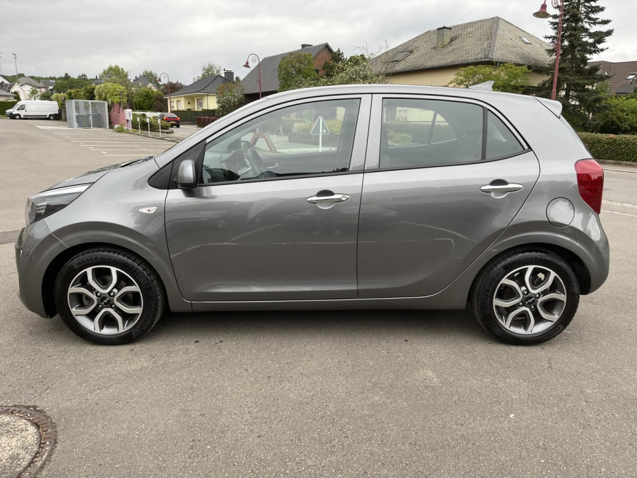 Kia Picanto 1.0i Automatique Navi Camera PDC (2023) - Photo 6