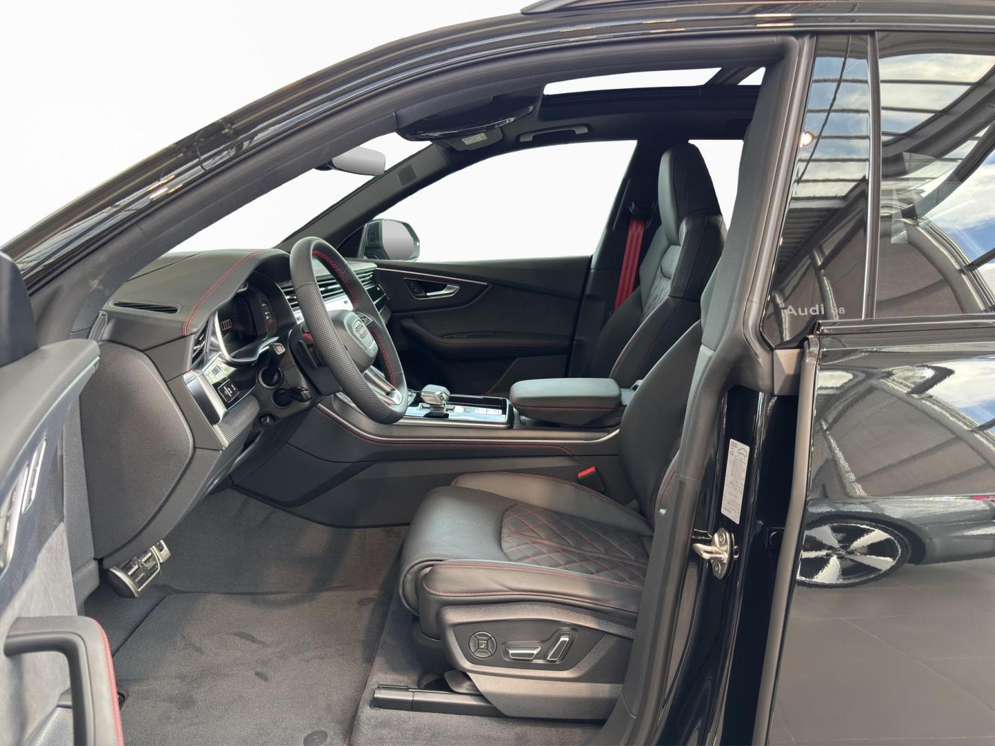Audi Q8 SUV (2026) - Photo 3