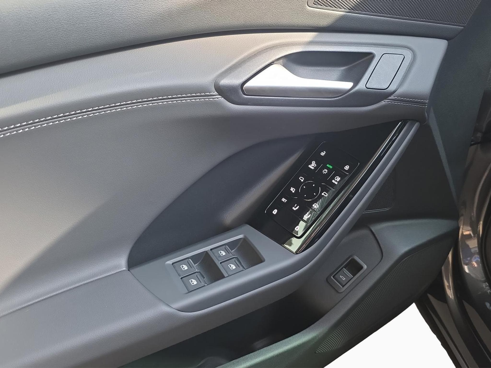 Audi Q6 e-tron performance Sportback (2026) - Photo 15