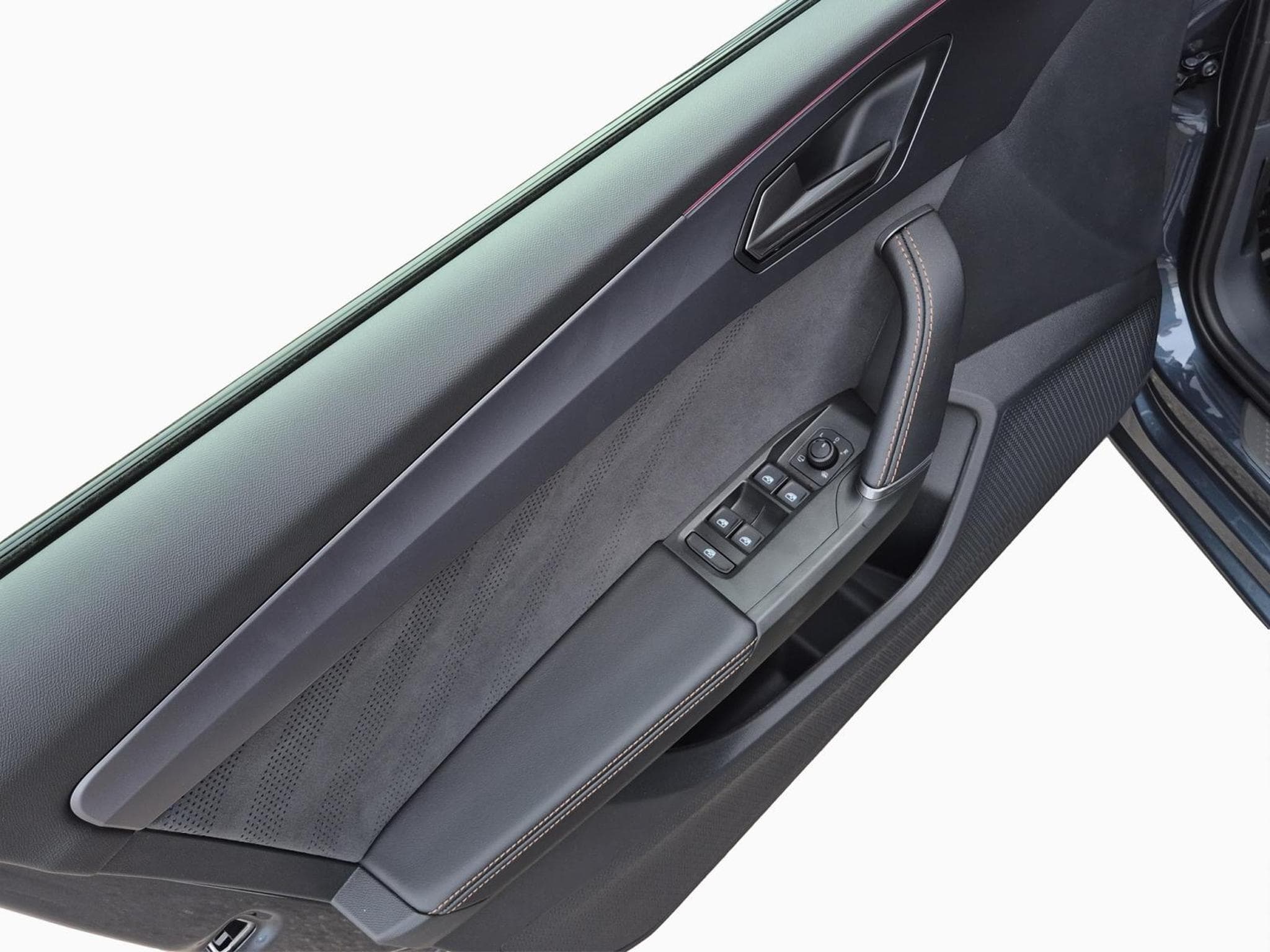 Cupra Leon 1.5 eTSI DSG (2026) - Photo 12