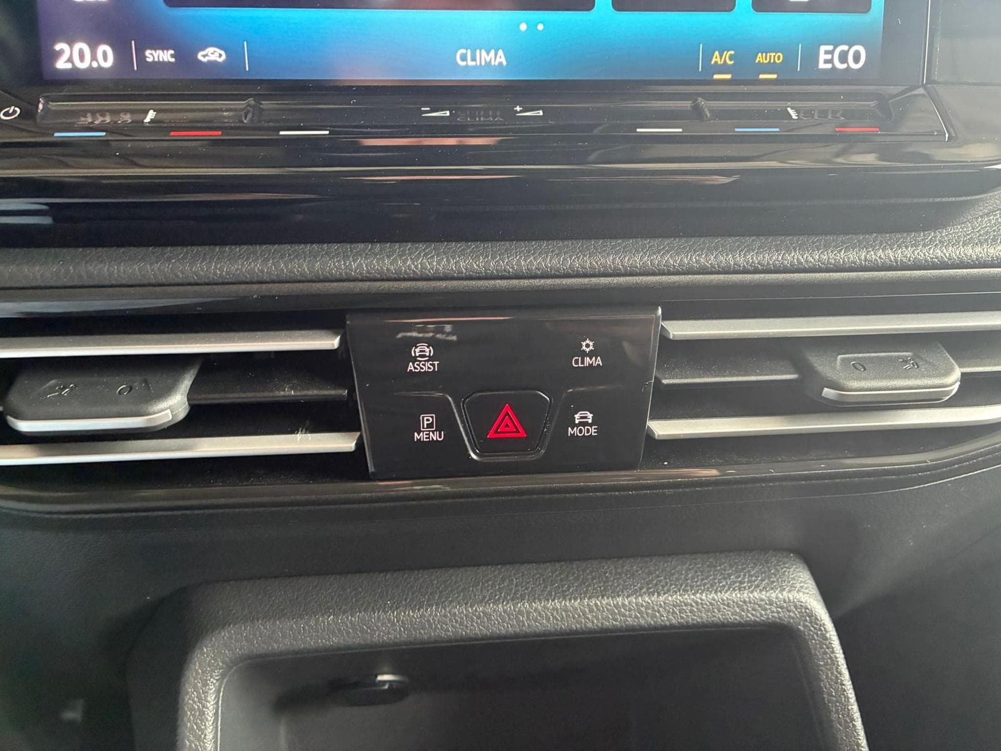 VW Caddy Life 7 Sitze (2026) - Photo 16