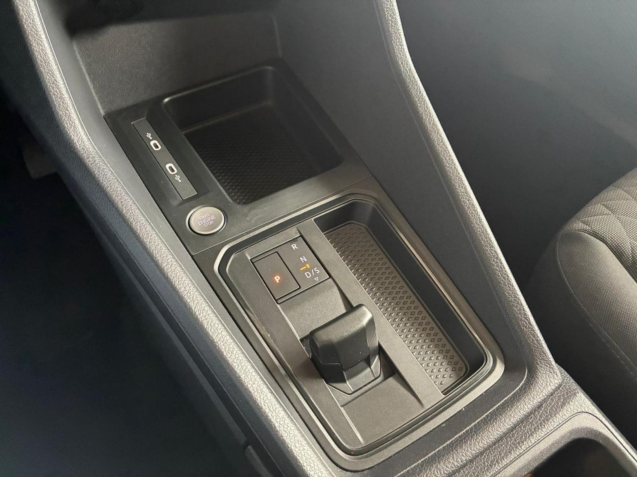 VW Caddy Life 7 Sitze (2026) - Photo 17
