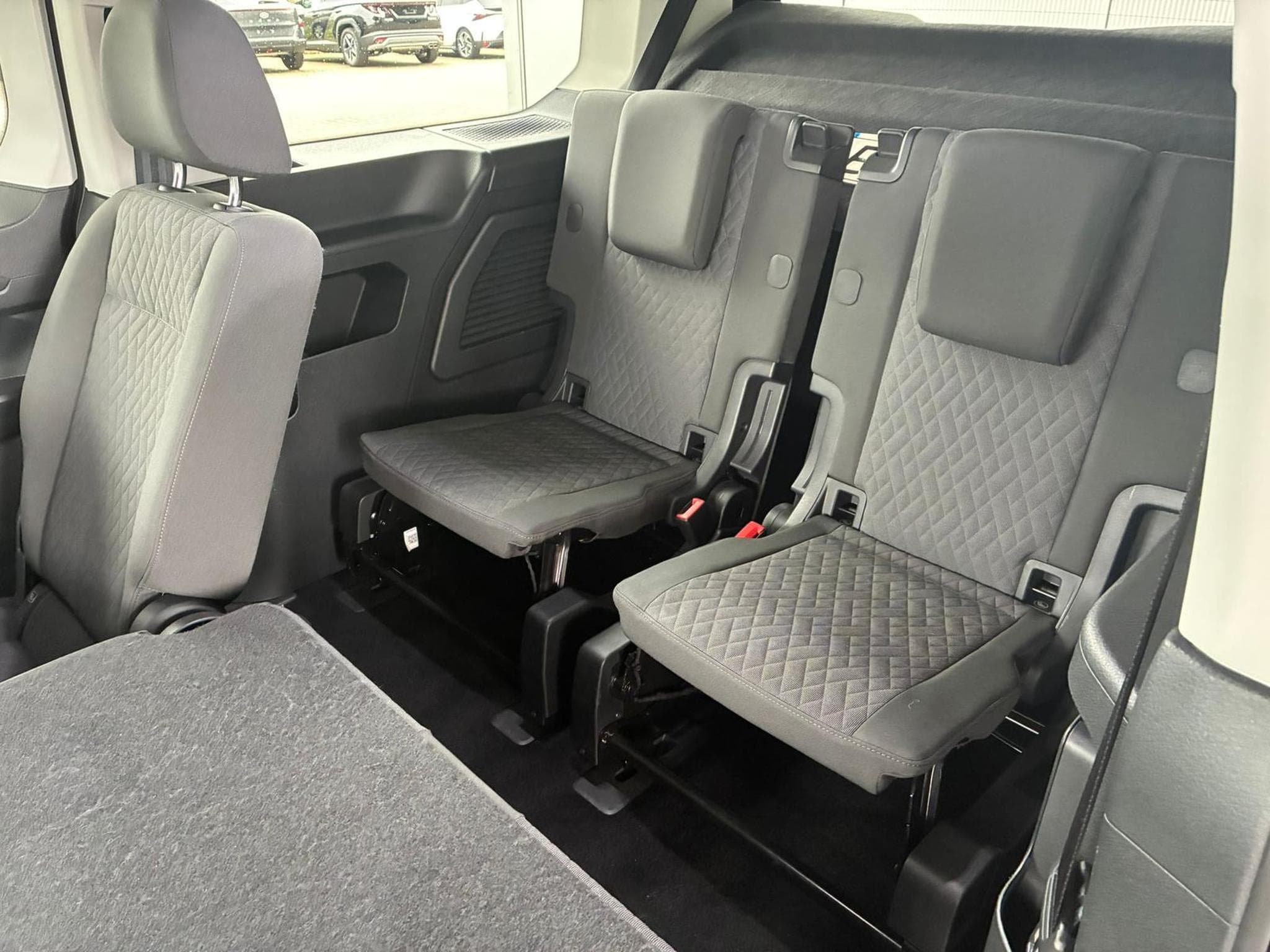VW Caddy Life 7 Sitze (2026) - Photo 7