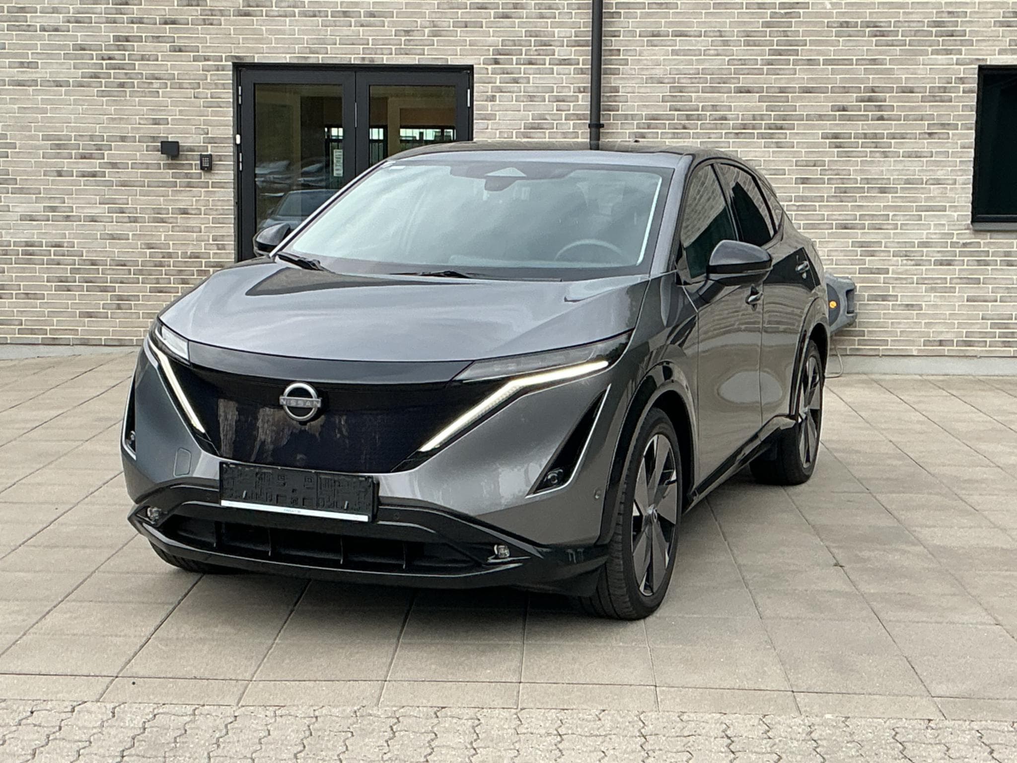 Nissan Ariya Evolve e-4ORCE (2025) - Photo 1