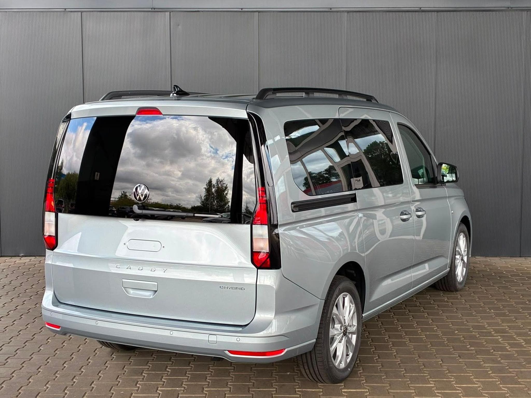 VW Caddy Life (2026) - Photo 3