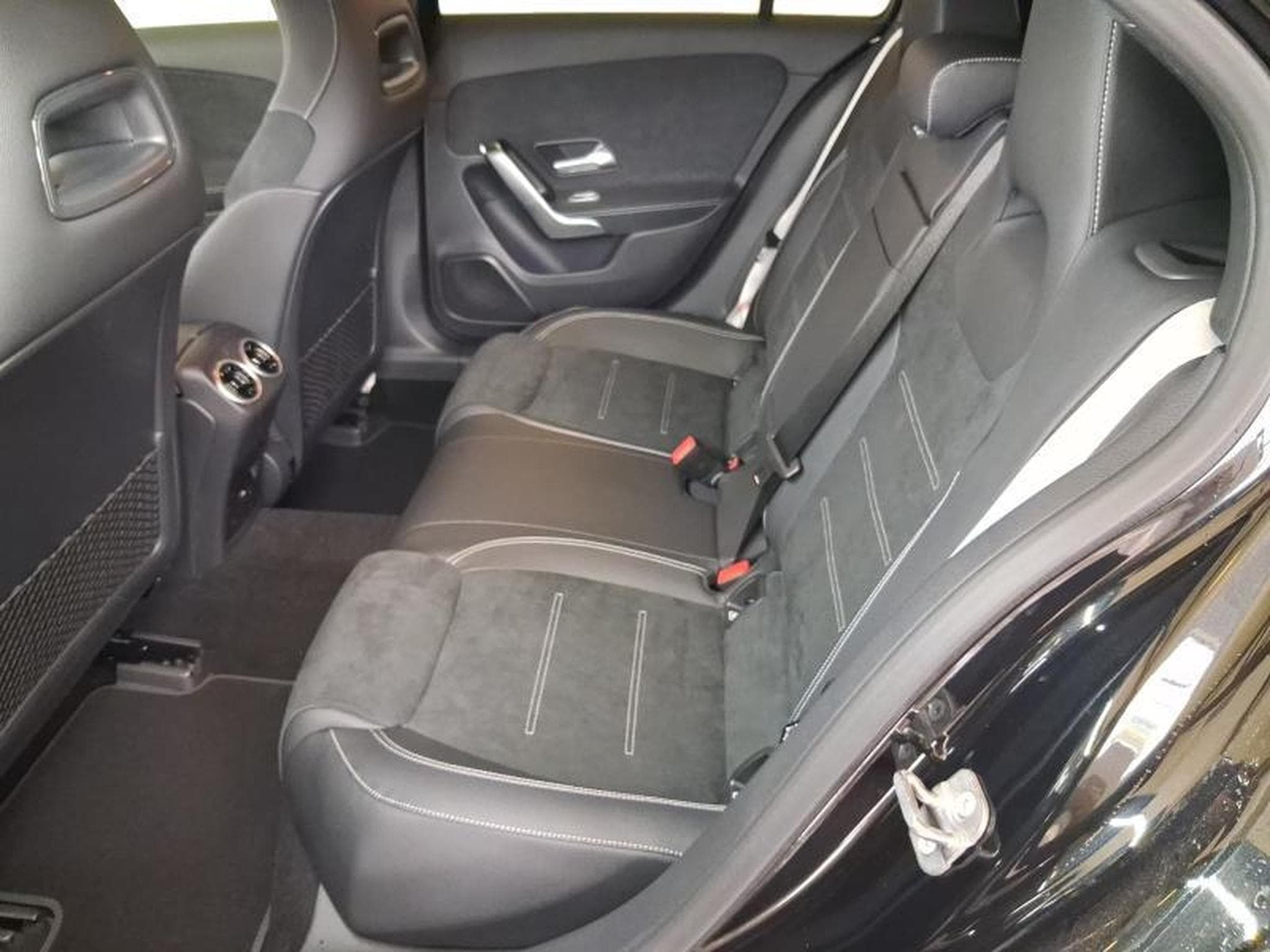 Mercedes A 200 AMG Line (2026) - Foto 12