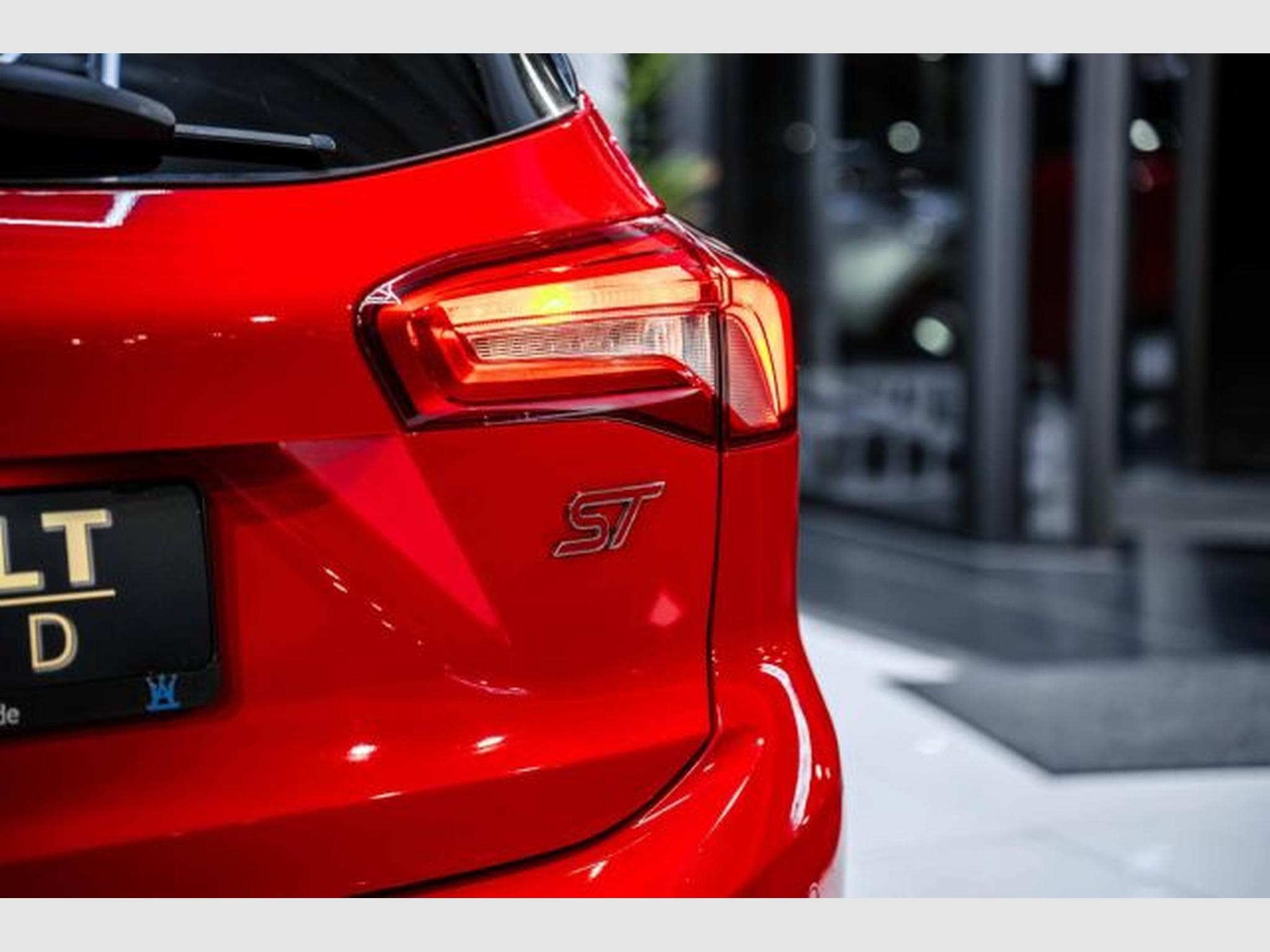 Ford Focus Focus ST 2.0 D NAVI Virtual Recaro LED RFK PANO (2021) - Photo 14