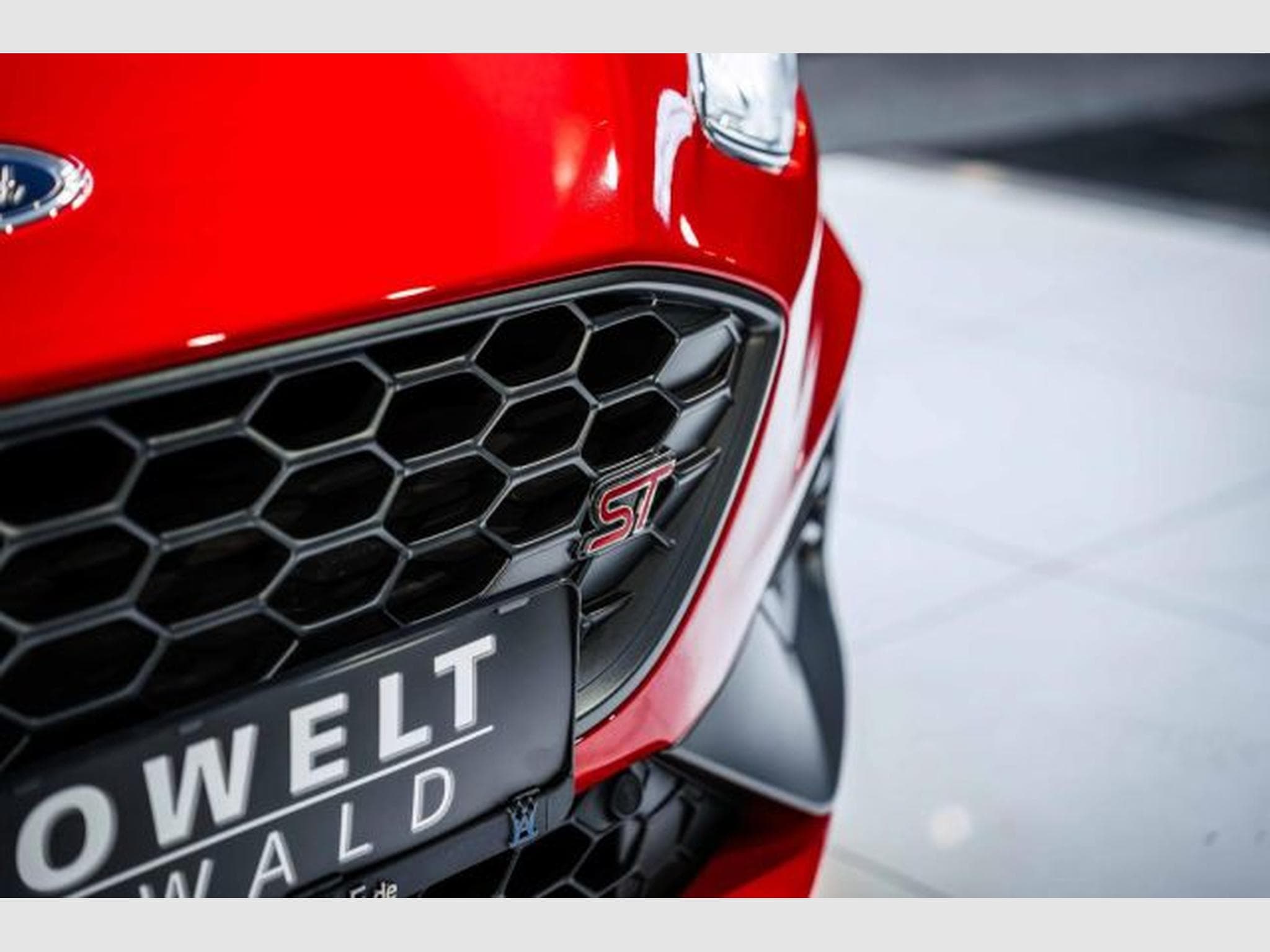 Ford Focus Focus ST 2.0 D NAVI Virtual Recaro LED RFK PANO (2021) - Photo 6